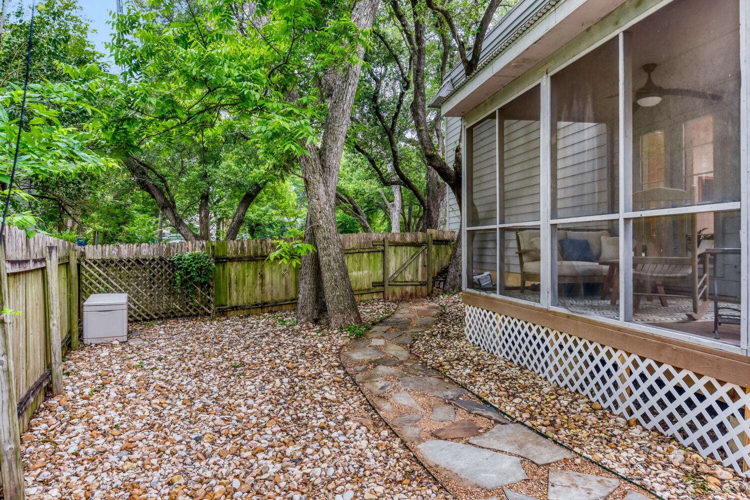 1912 Lightsey Rd # 6, Austin, TX 78704