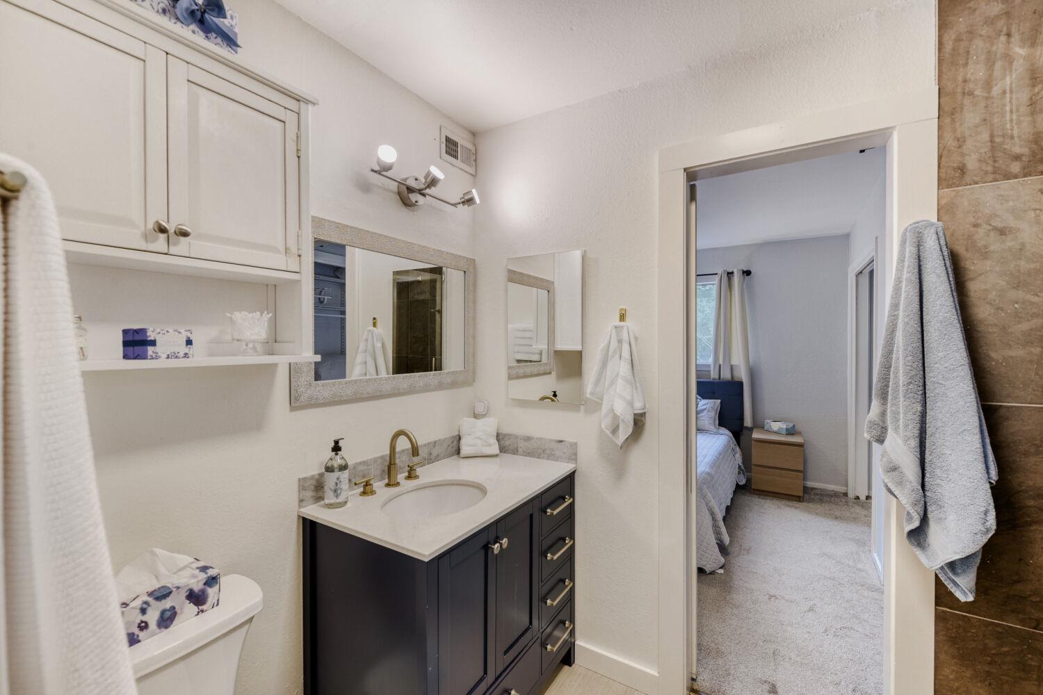 1912 Lightsey Rd # 6, Austin, TX 78704