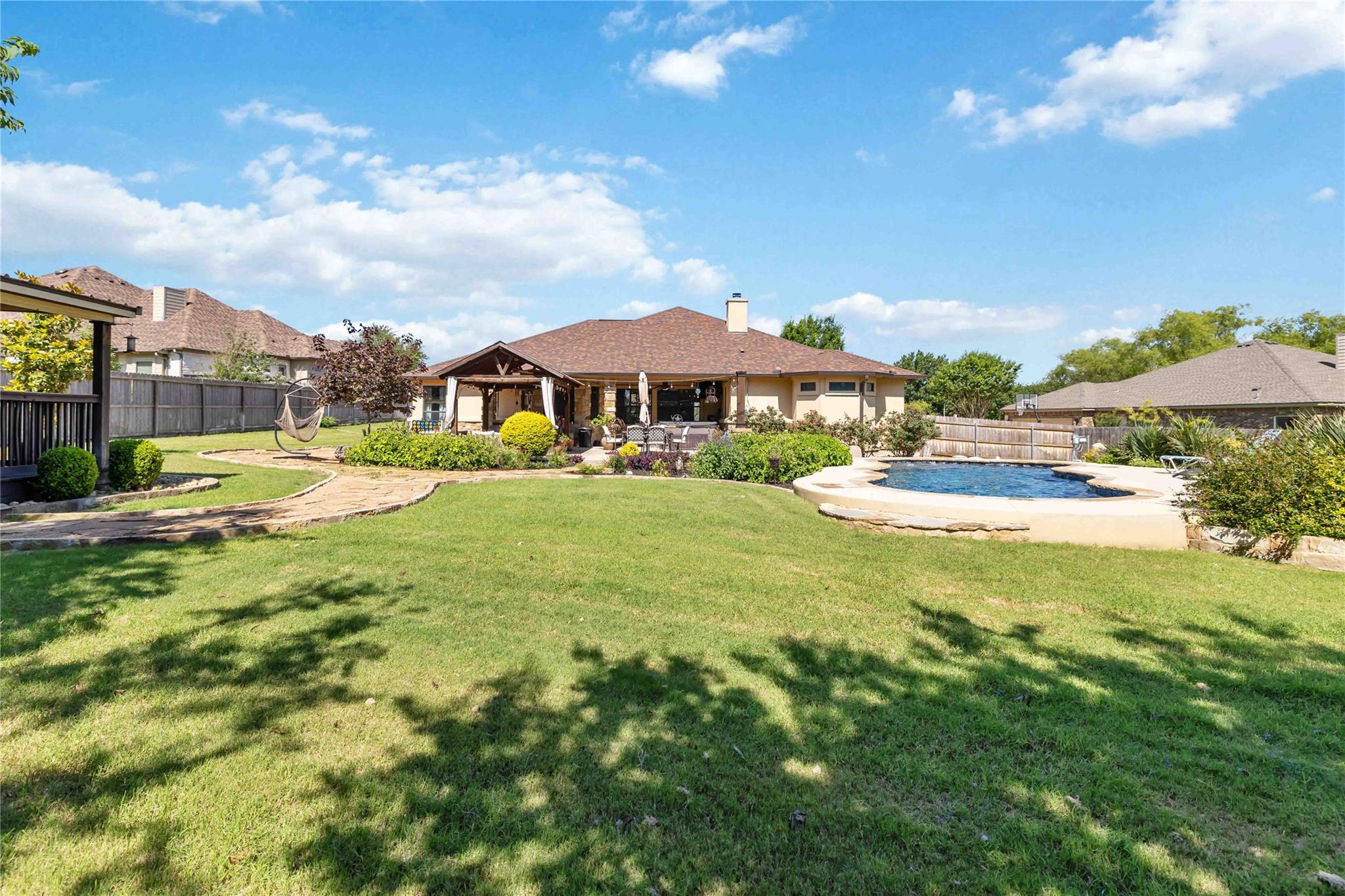 Salado, TX 76571