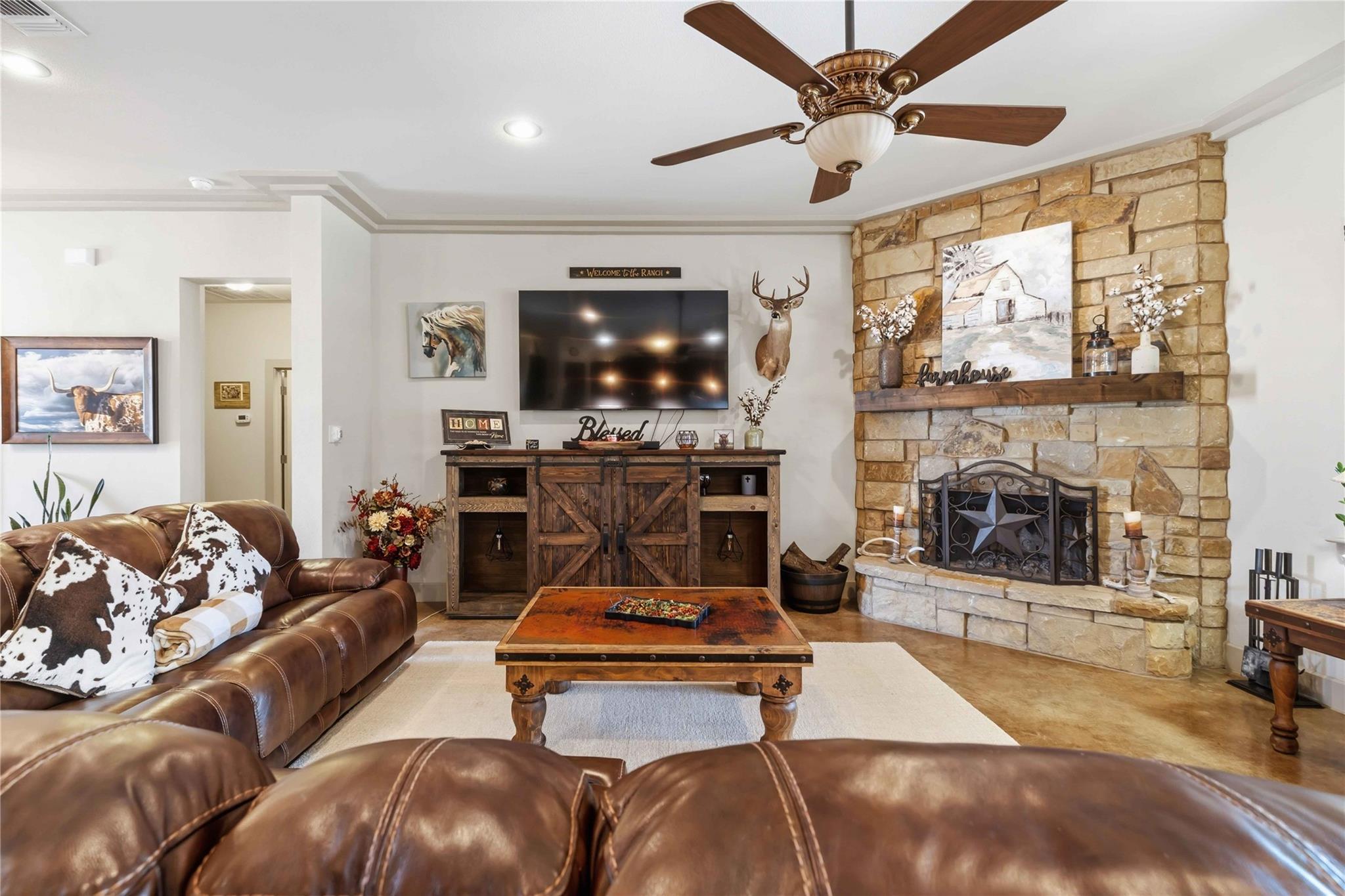 Salado, TX 76571
