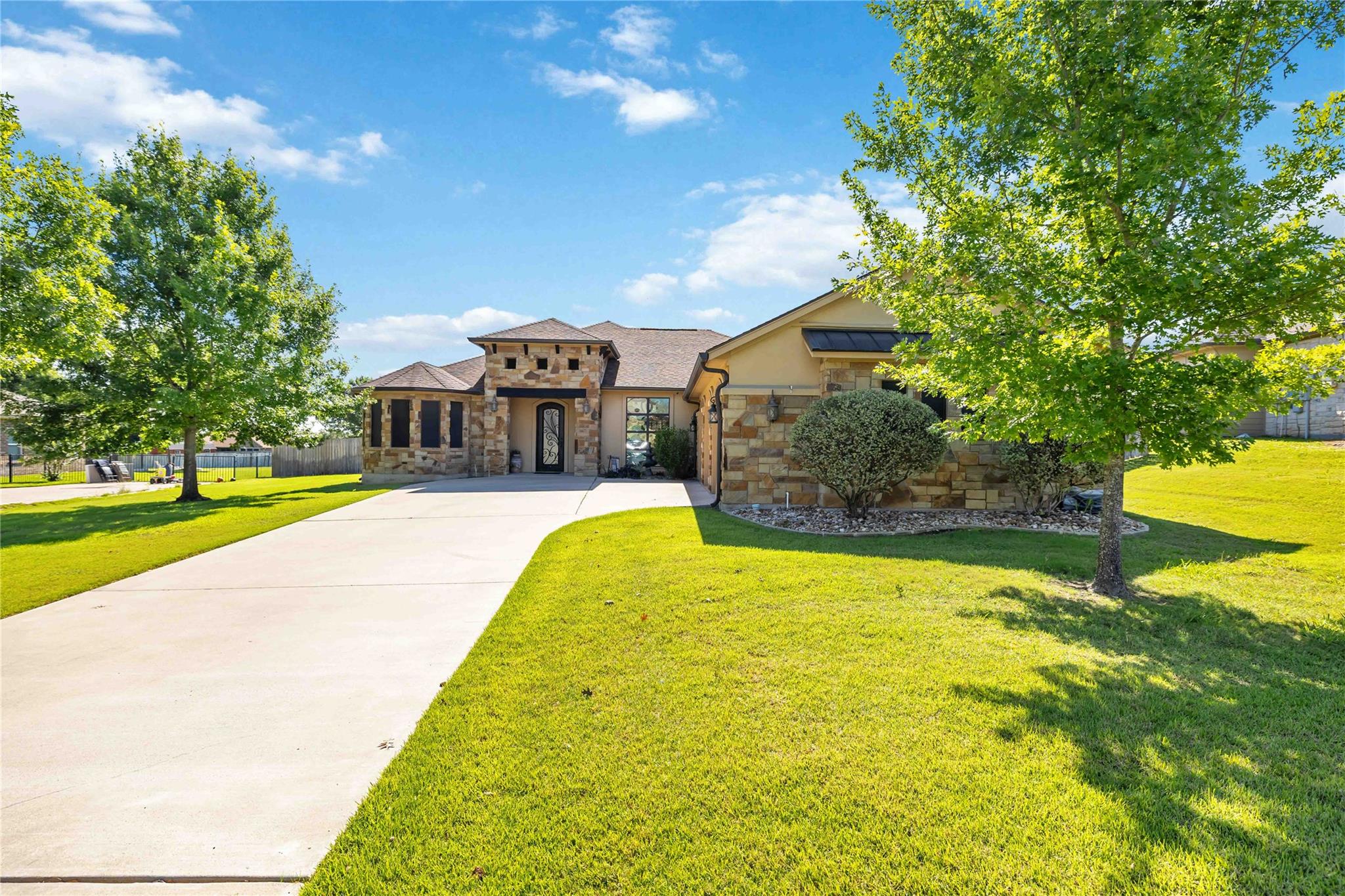 Salado, TX 76571