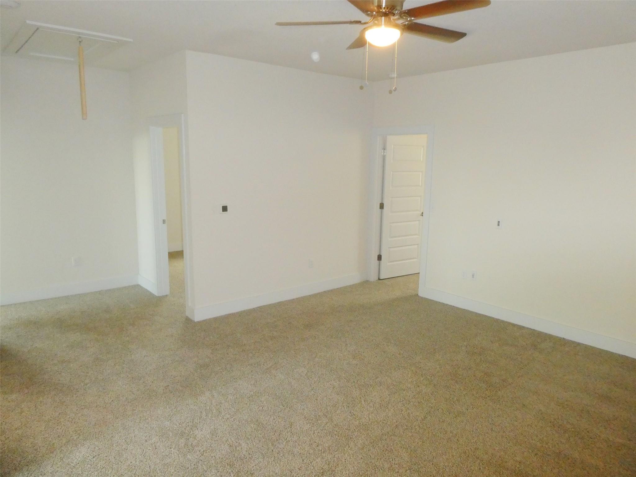 8201 Greyhawk Cv, Austin, TX 78744