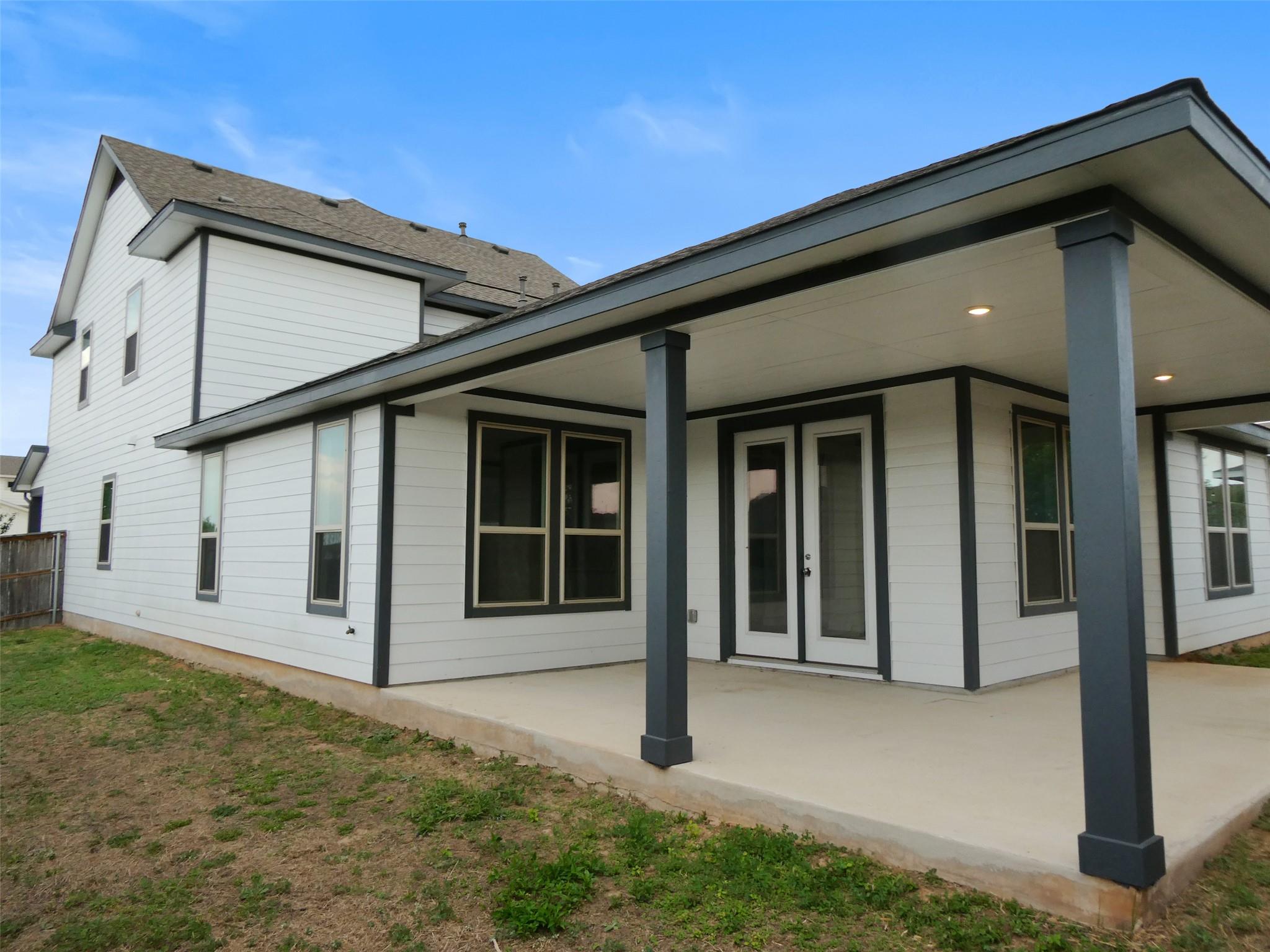 8201 Greyhawk Cv, Austin, TX 78744
