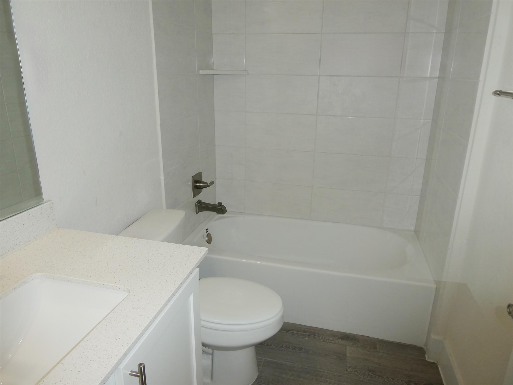 8201 Greyhawk Cv, Austin, TX 78744
