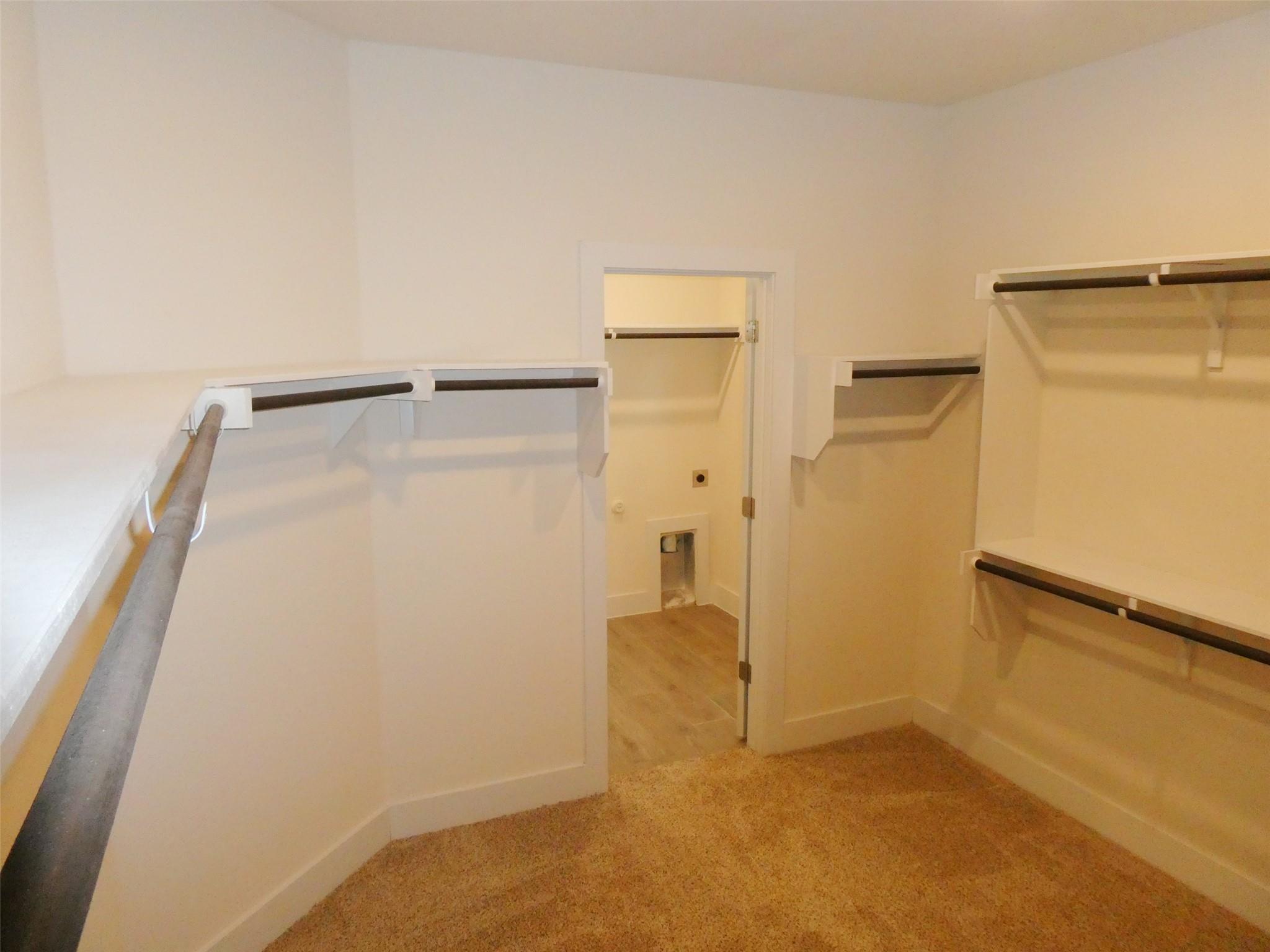 8201 Greyhawk Cv, Austin, TX 78744