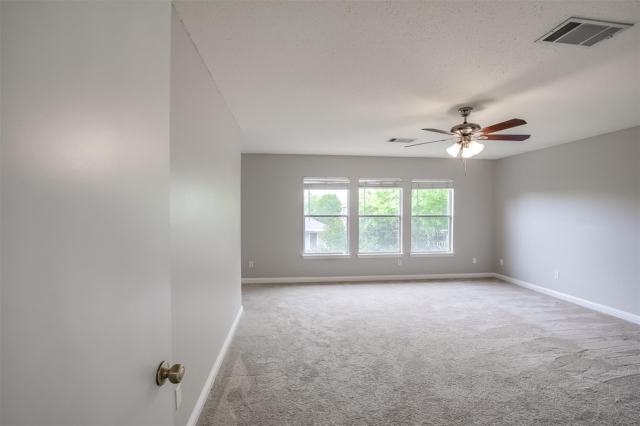 2504 Byfield Dr, Cedar Park, TX 78613