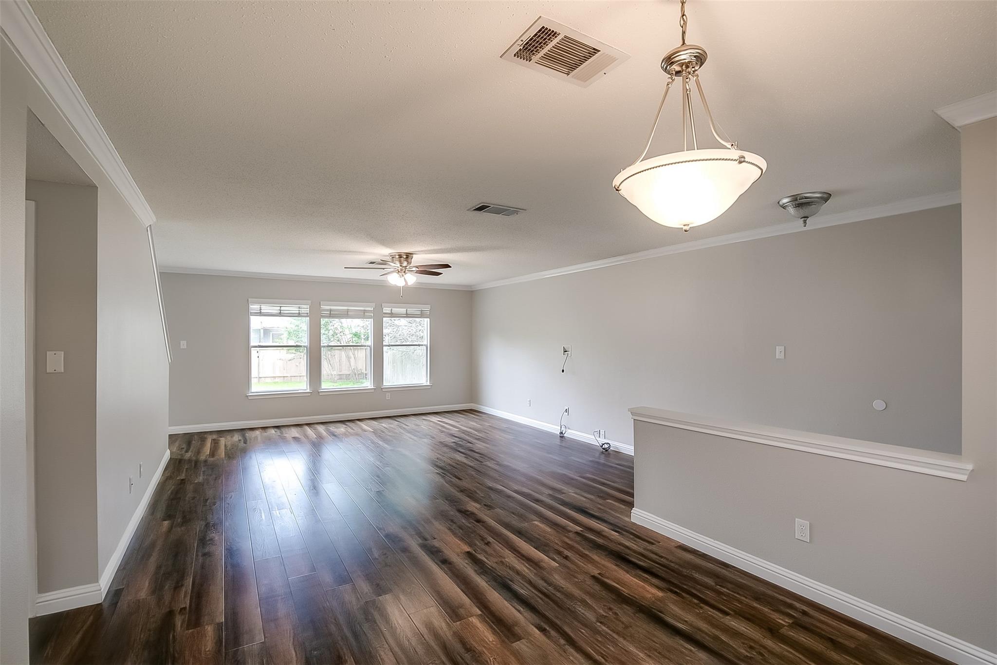 2504 Byfield Dr, Cedar Park, TX 78613