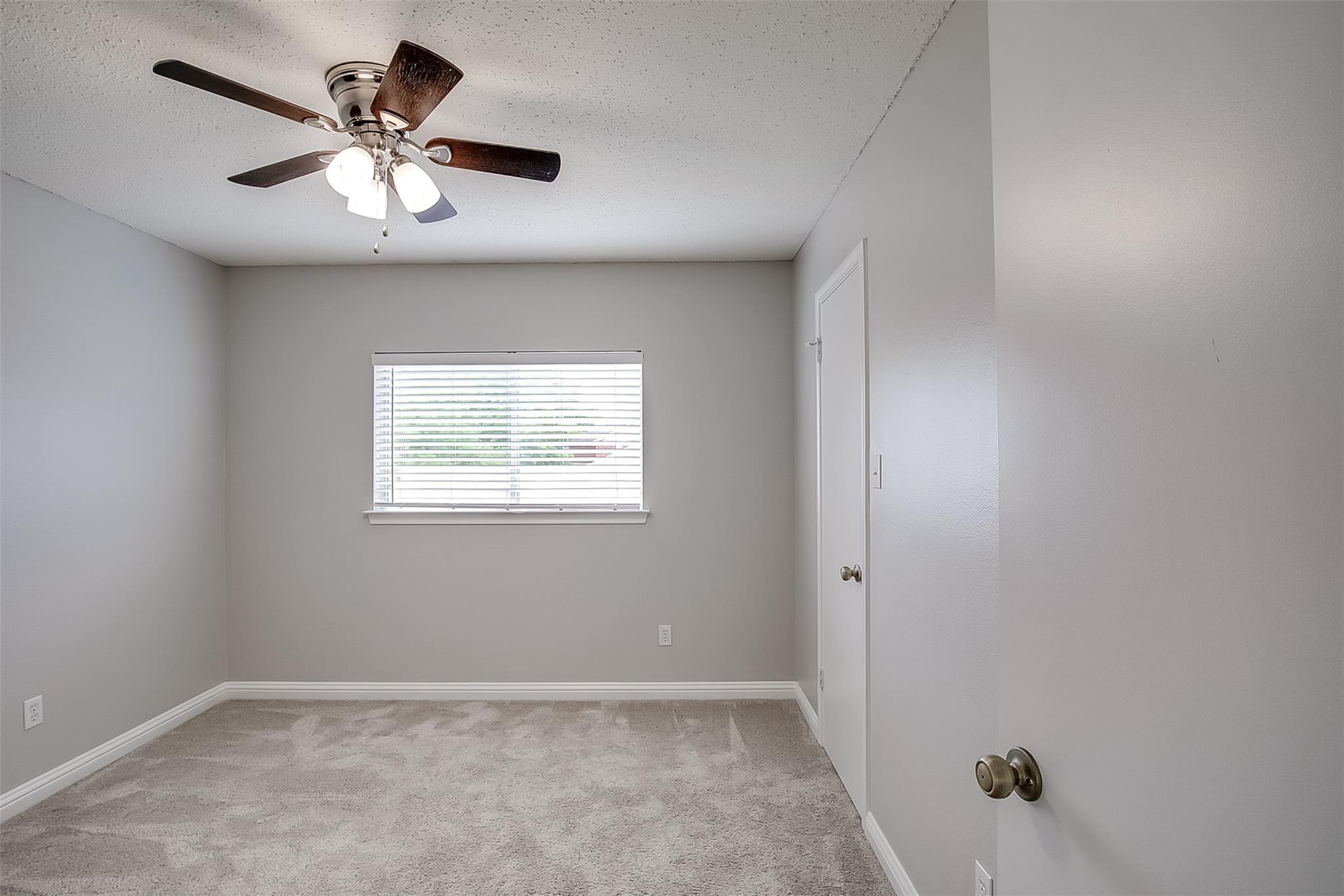 2504 Byfield Dr, Cedar Park, TX 78613