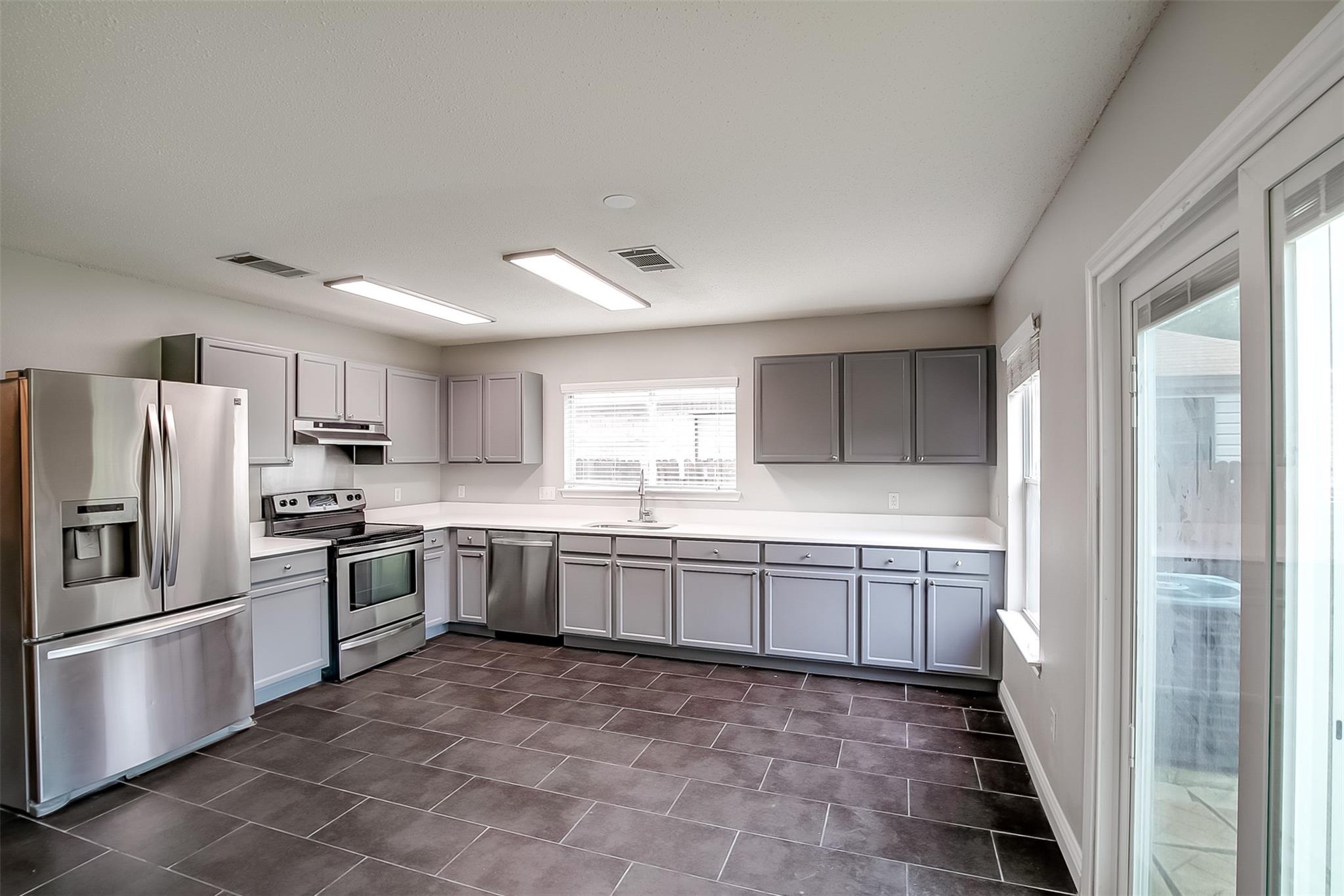 2504 Byfield Dr, Cedar Park, TX 78613