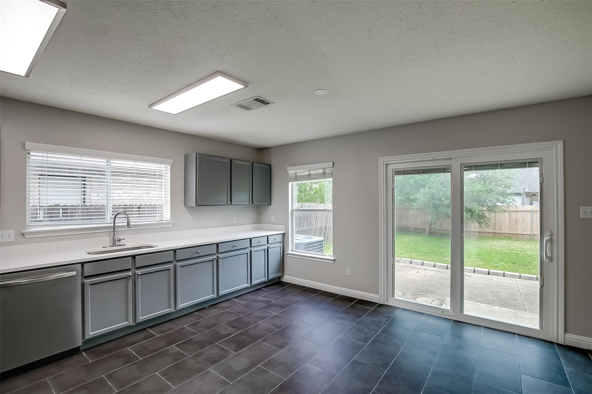 2504 Byfield Dr, Cedar Park, TX 78613