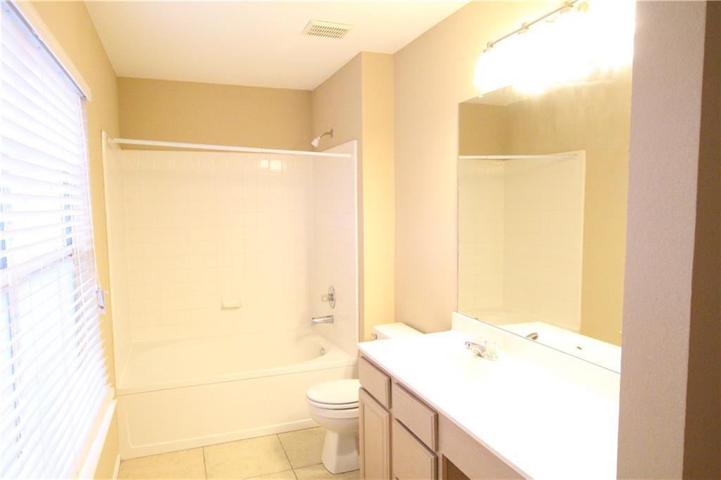 207 Sunny Brook Dr, Leander, TX 78641
