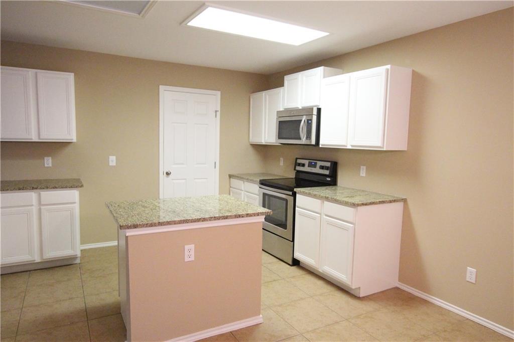 207 Sunny Brook Dr, Leander, TX 78641