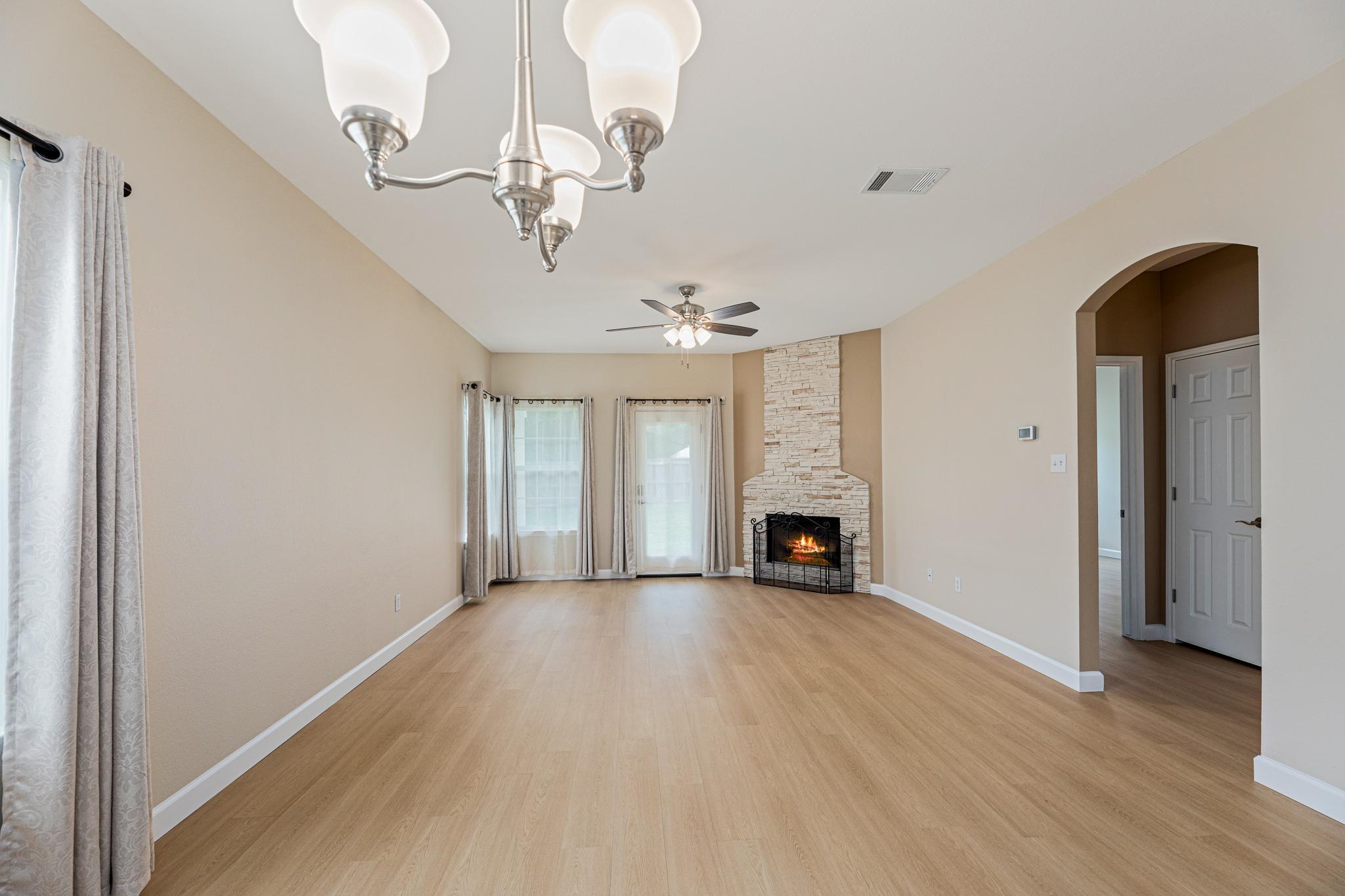 11404 MURCHISON St, Manor, TX 78653