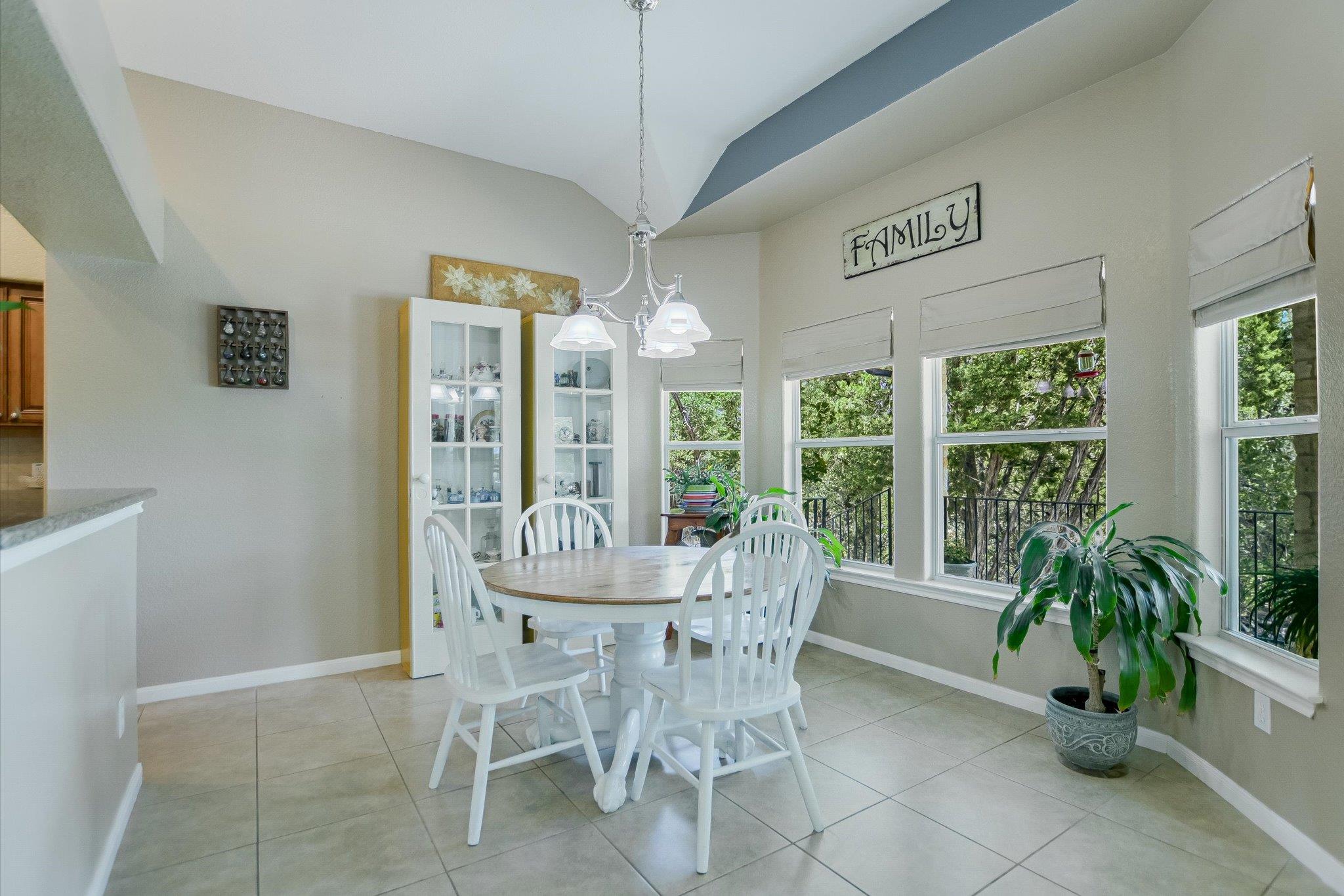 10 Caliche Ct, Wimberley, TX 78676
