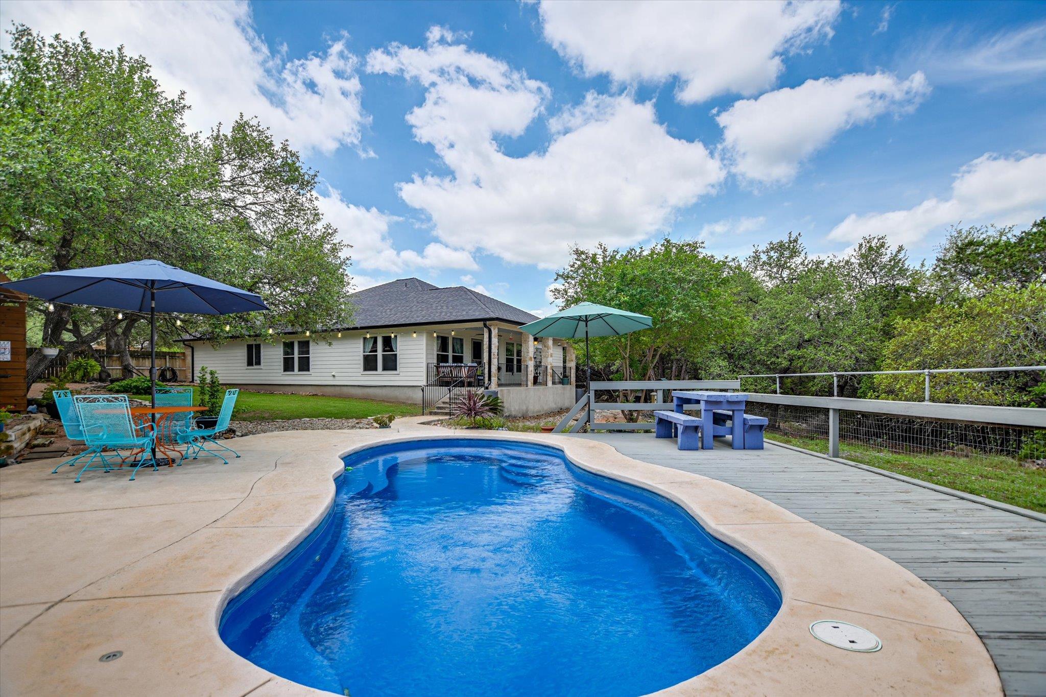 10 Caliche Ct, Wimberley, TX 78676