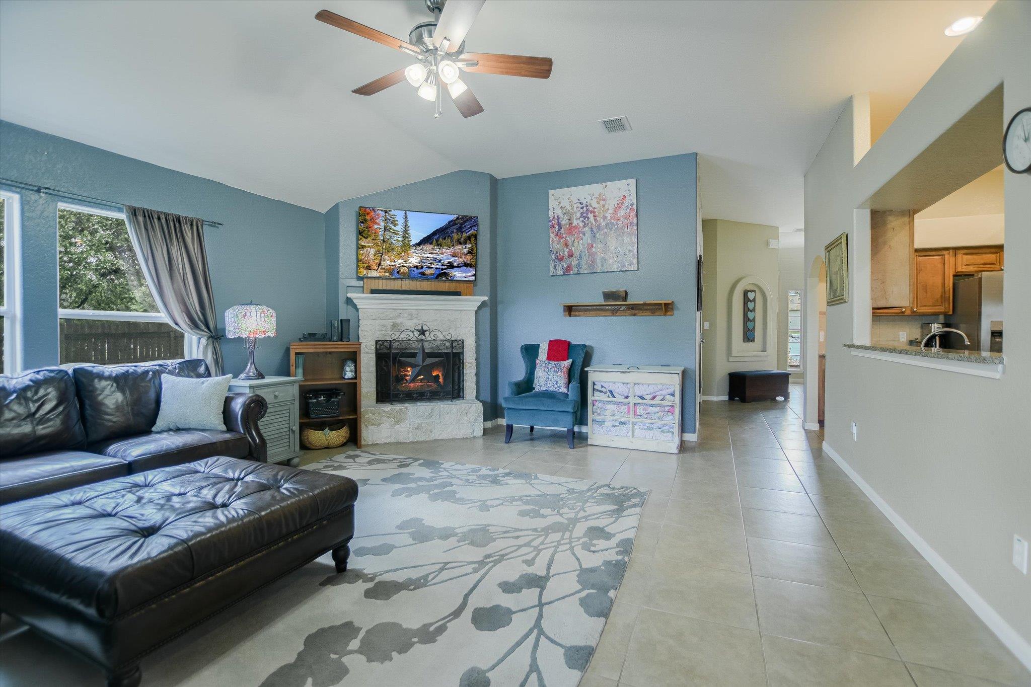 10 Caliche Ct, Wimberley, TX 78676