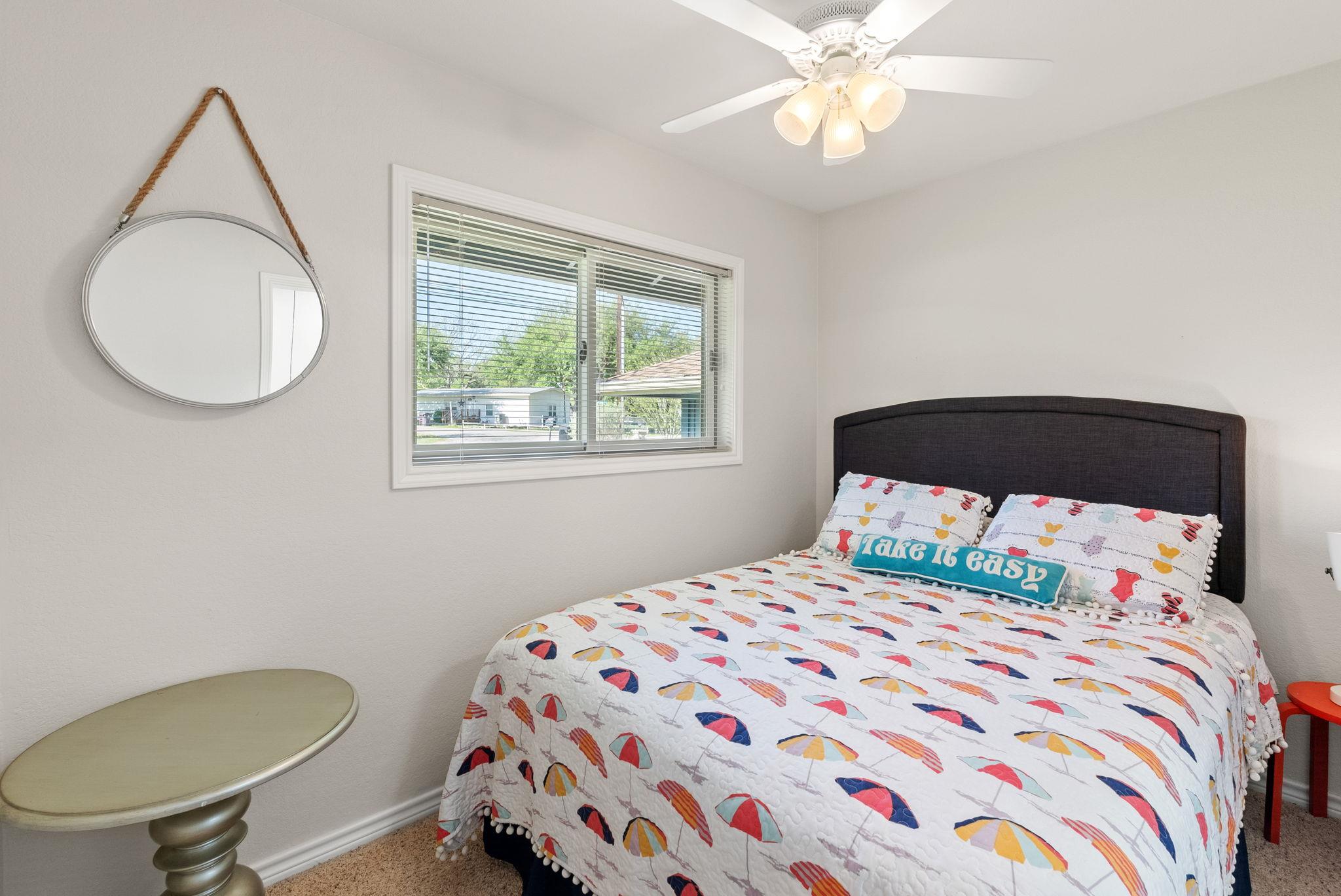 1707 Aztec Trl, Kingsland, TX 78639