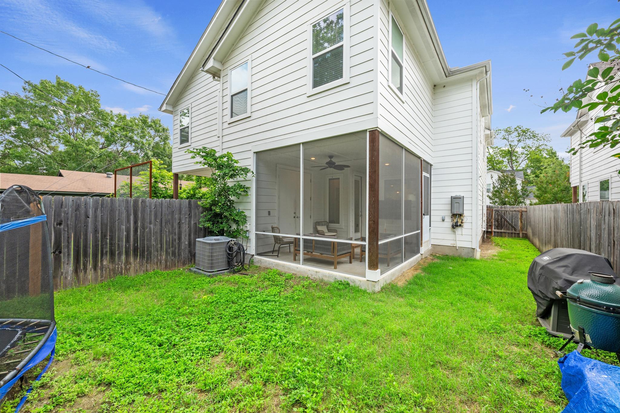 1128 Gunter St # F, Austin, TX 78702