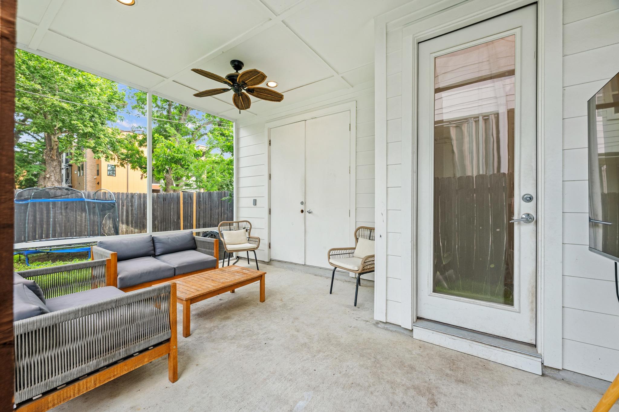 1128 Gunter St # F, Austin, TX 78702