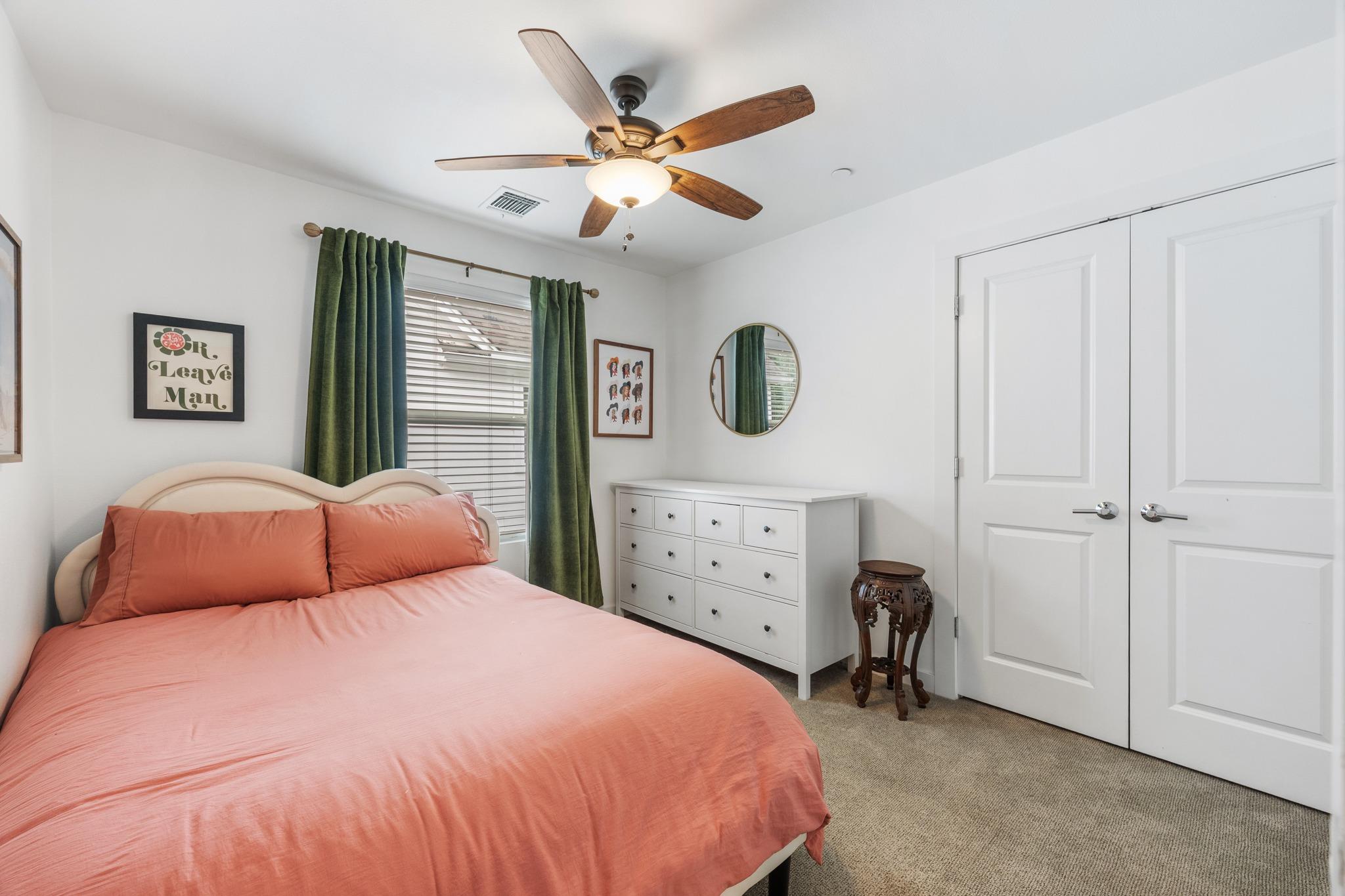 1128 Gunter St # F, Austin, TX 78702