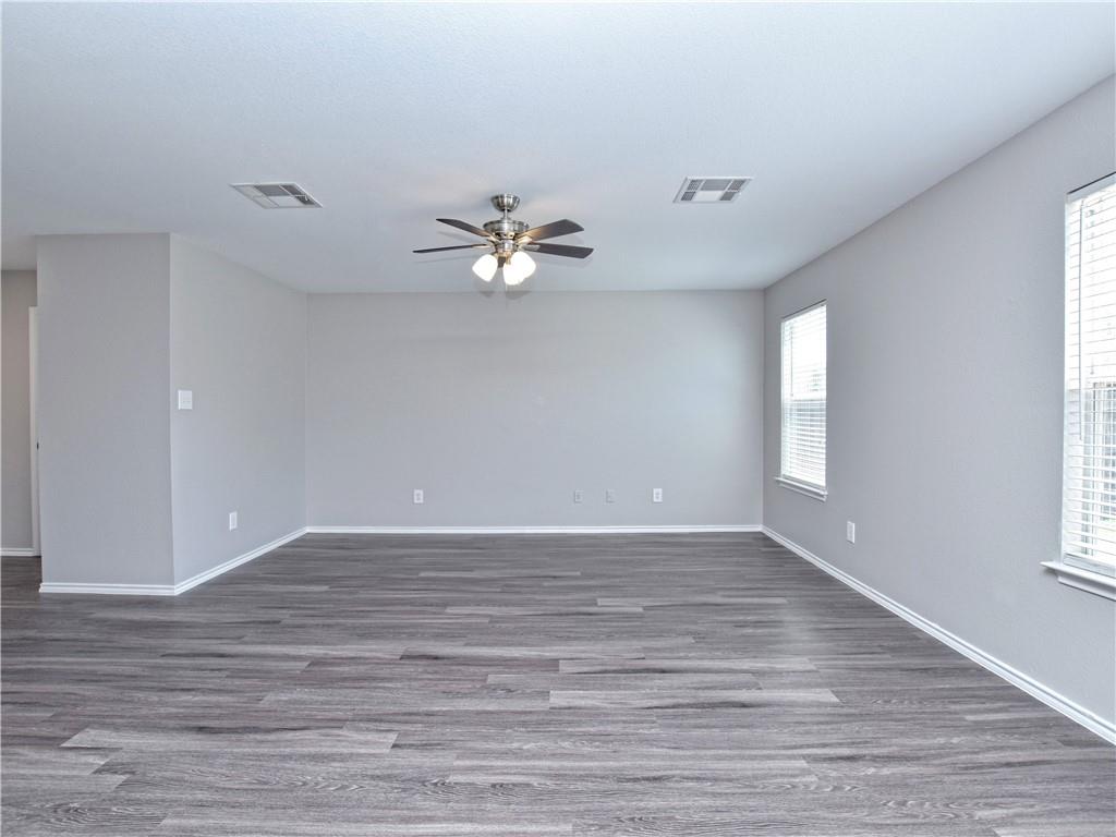 1172 Shadow Creek Blvd, Buda, TX 78610