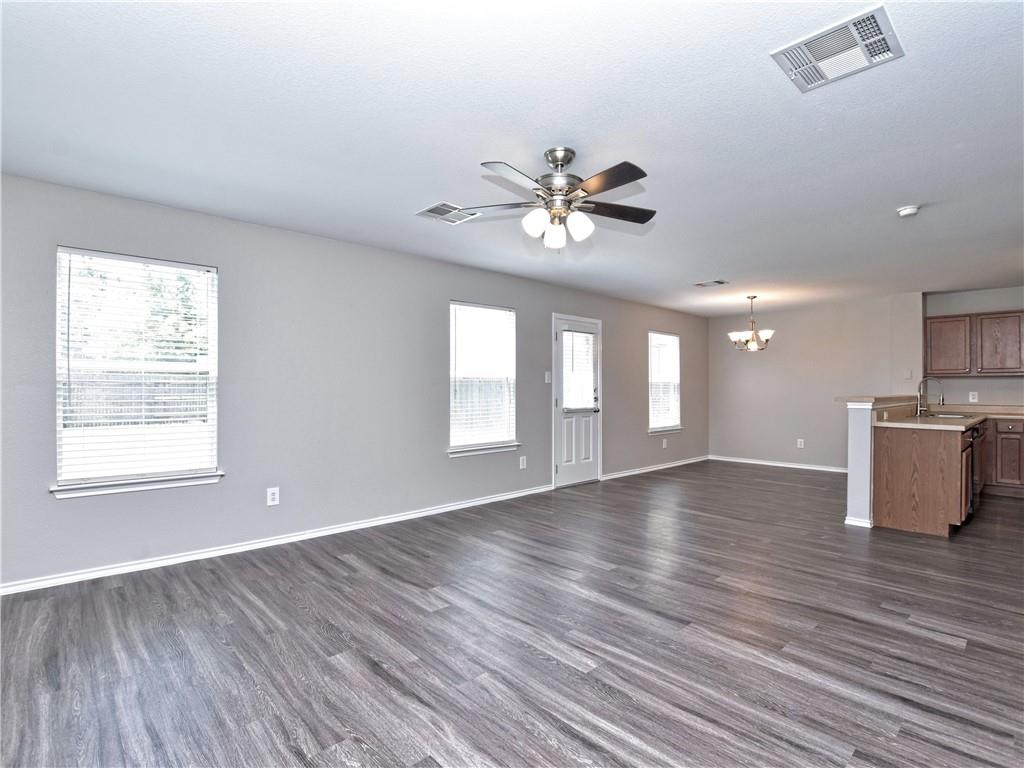 1172 Shadow Creek Blvd, Buda, TX 78610