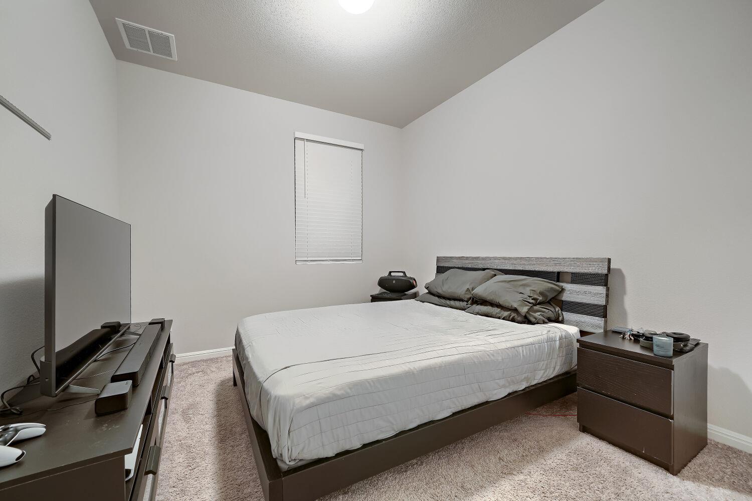 511 Palo Brea Loop, Hutto, TX 78634