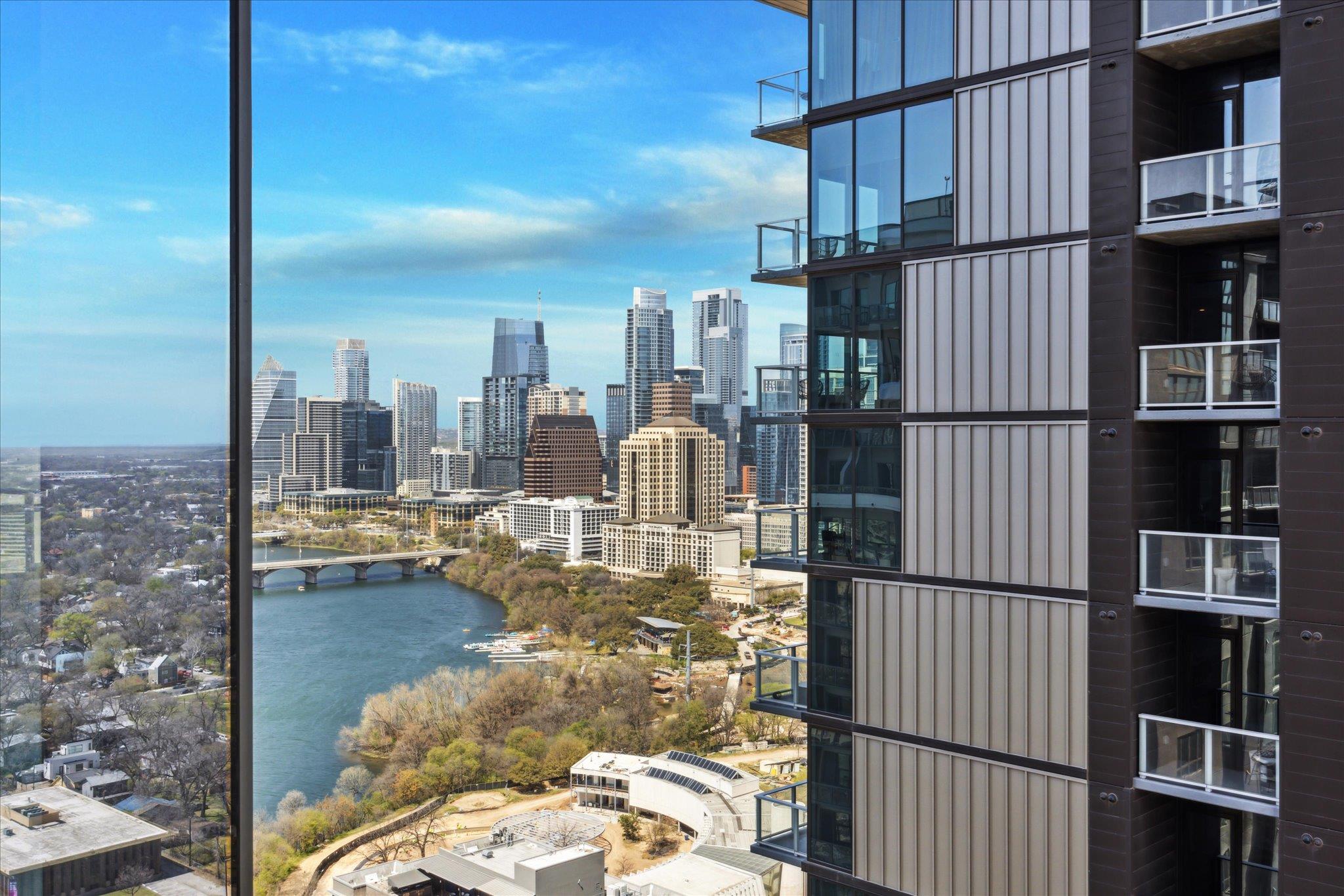 44 East Ave # 2606, Austin, TX 78701