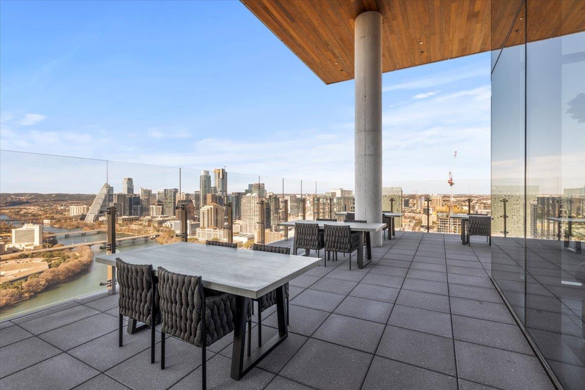 44 East Ave # 2606, Austin, TX 78701