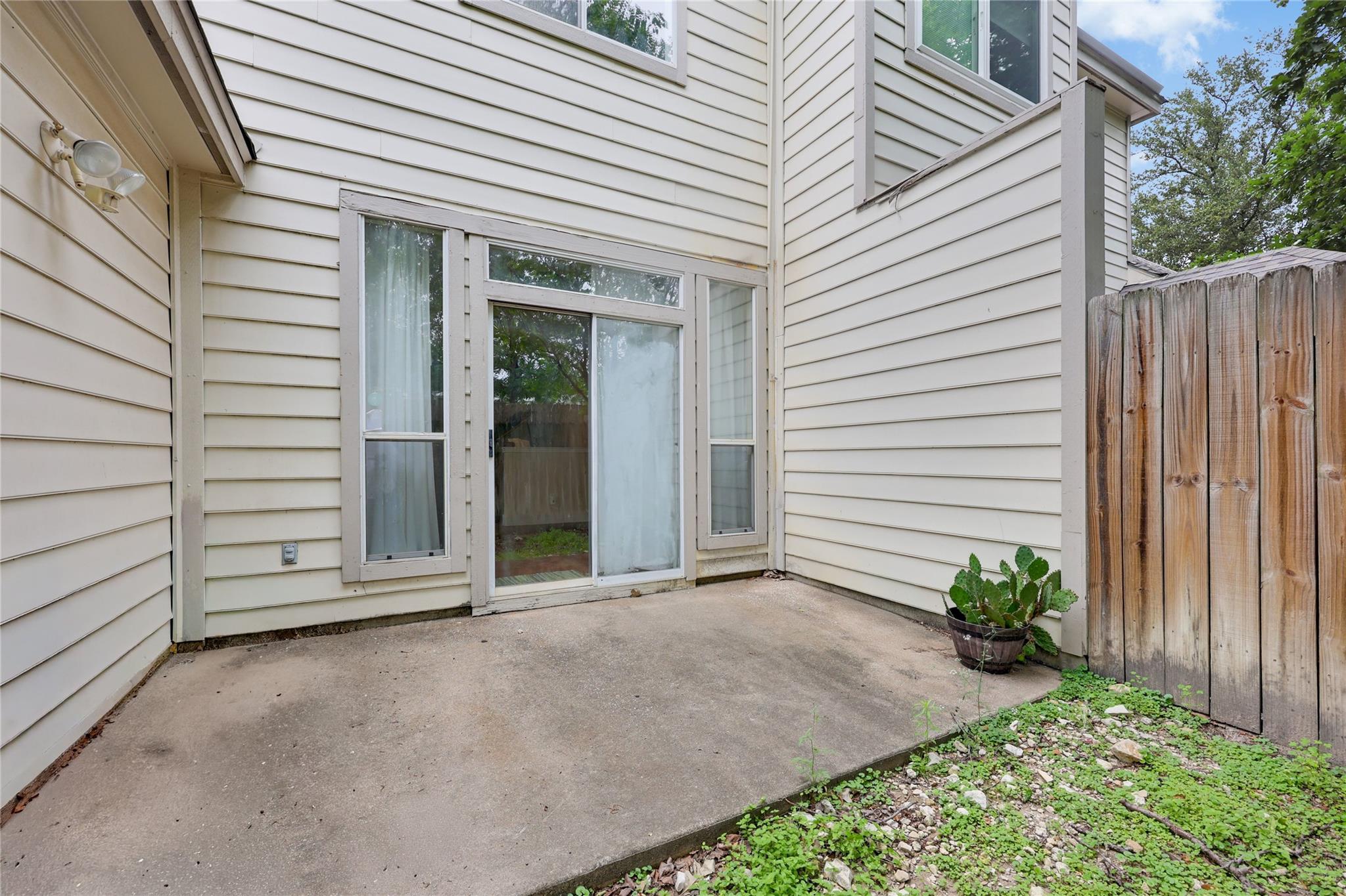 12287 Abbey Glen Ln # D-1, Austin, TX 78753