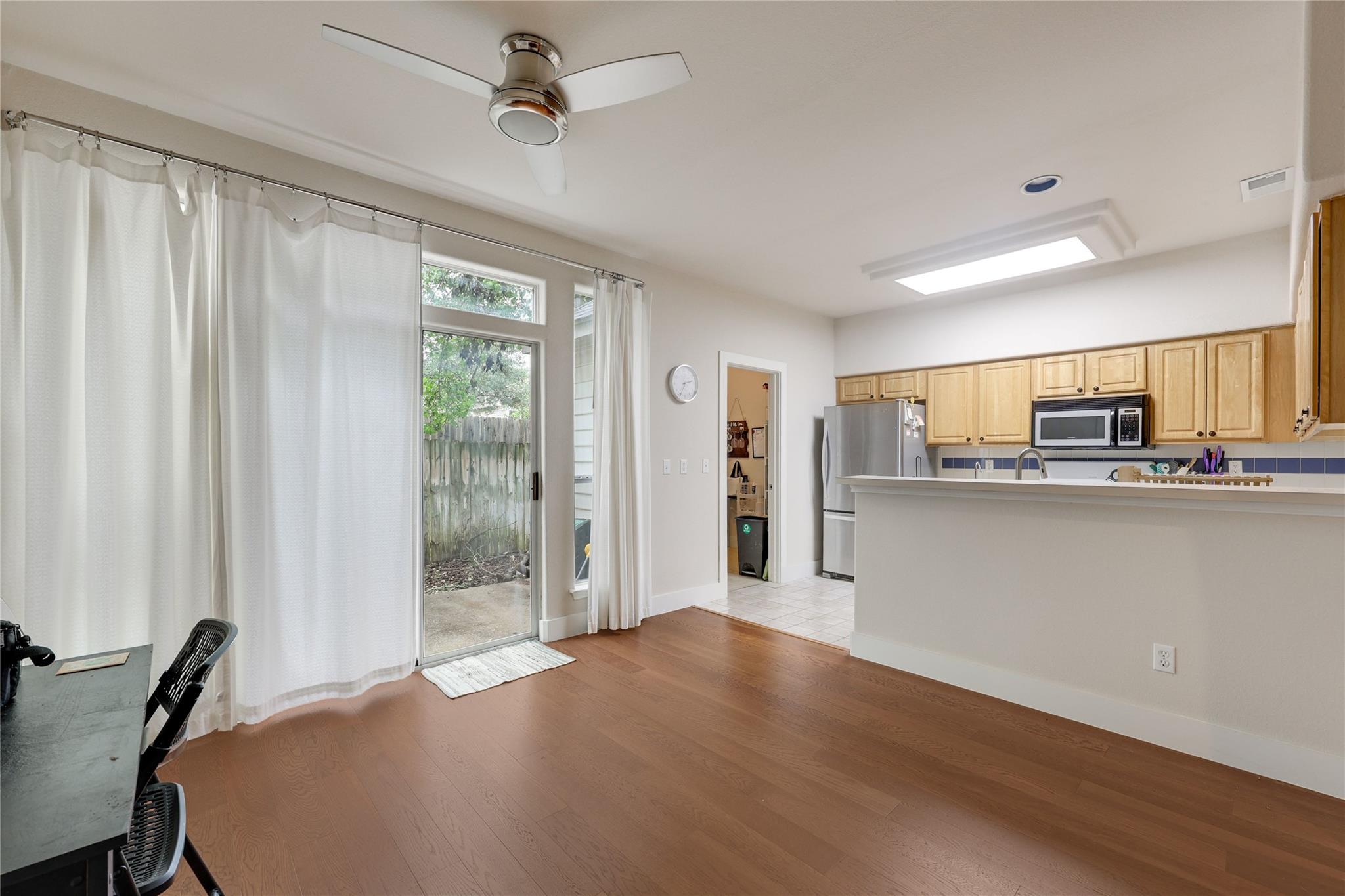 12287 Abbey Glen Ln # D-1, Austin, TX 78753