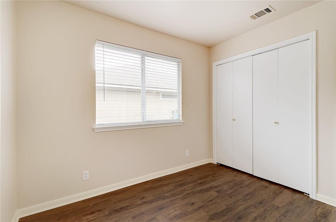 202 Quail Cir, Hutto, TX 78634