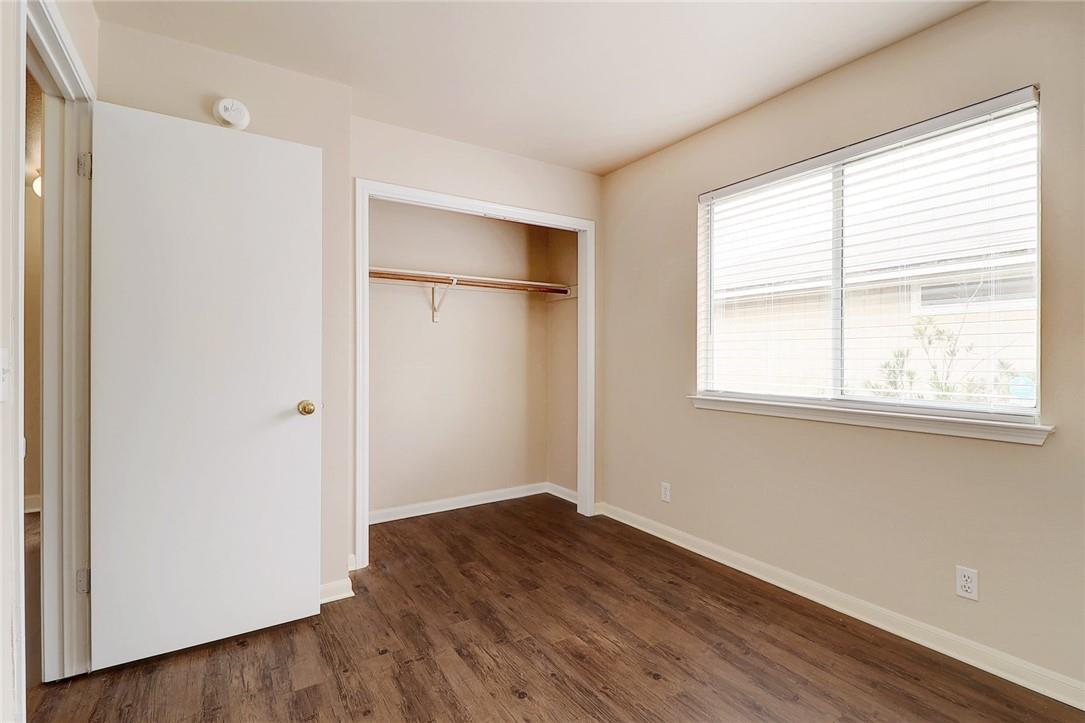 202 Quail Cir, Hutto, TX 78634