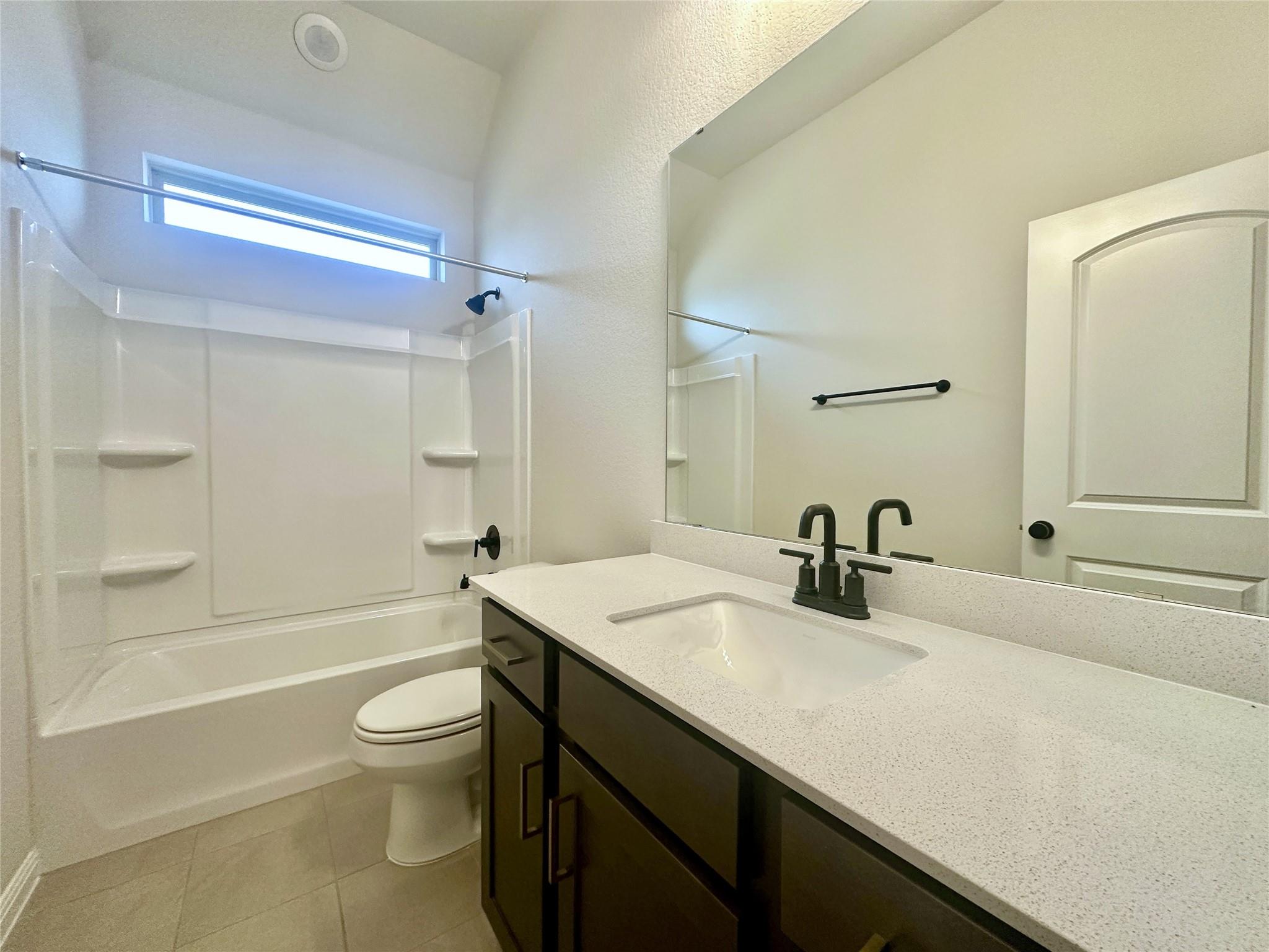 171 Rita Blanca Bnd, Bastrop, TX 78602