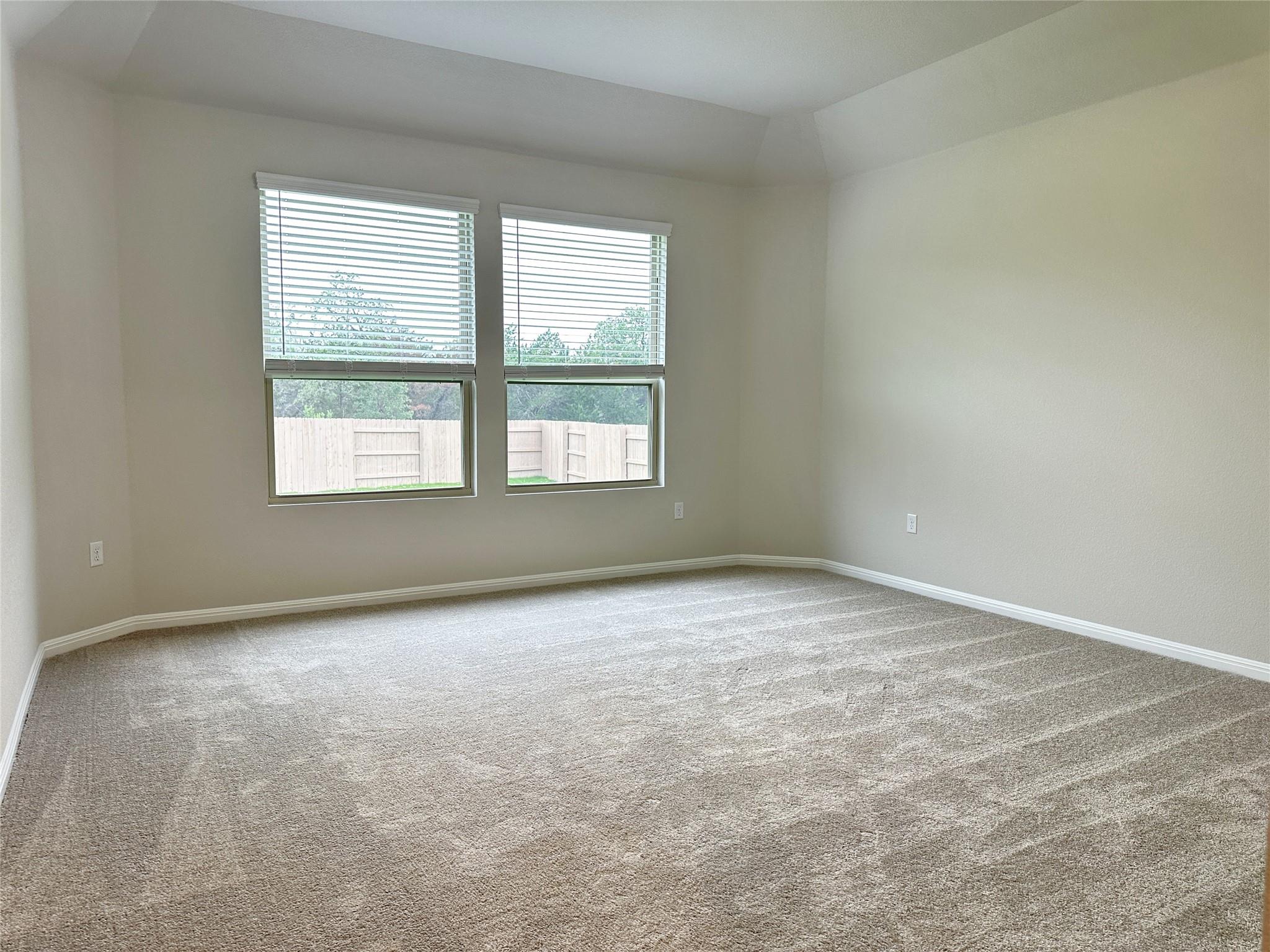 171 Rita Blanca Bnd, Bastrop, TX 78602