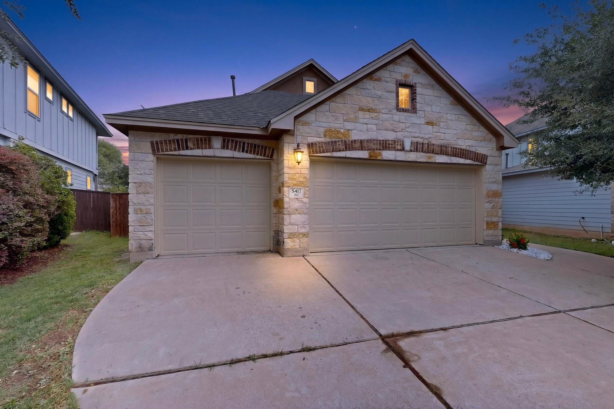5417 Kara Dr, Austin, TX 78744