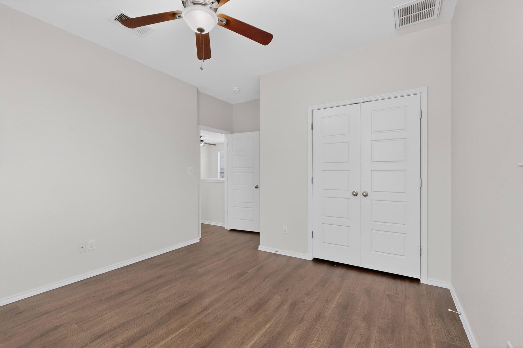 5417 Kara Dr, Austin, TX 78744
