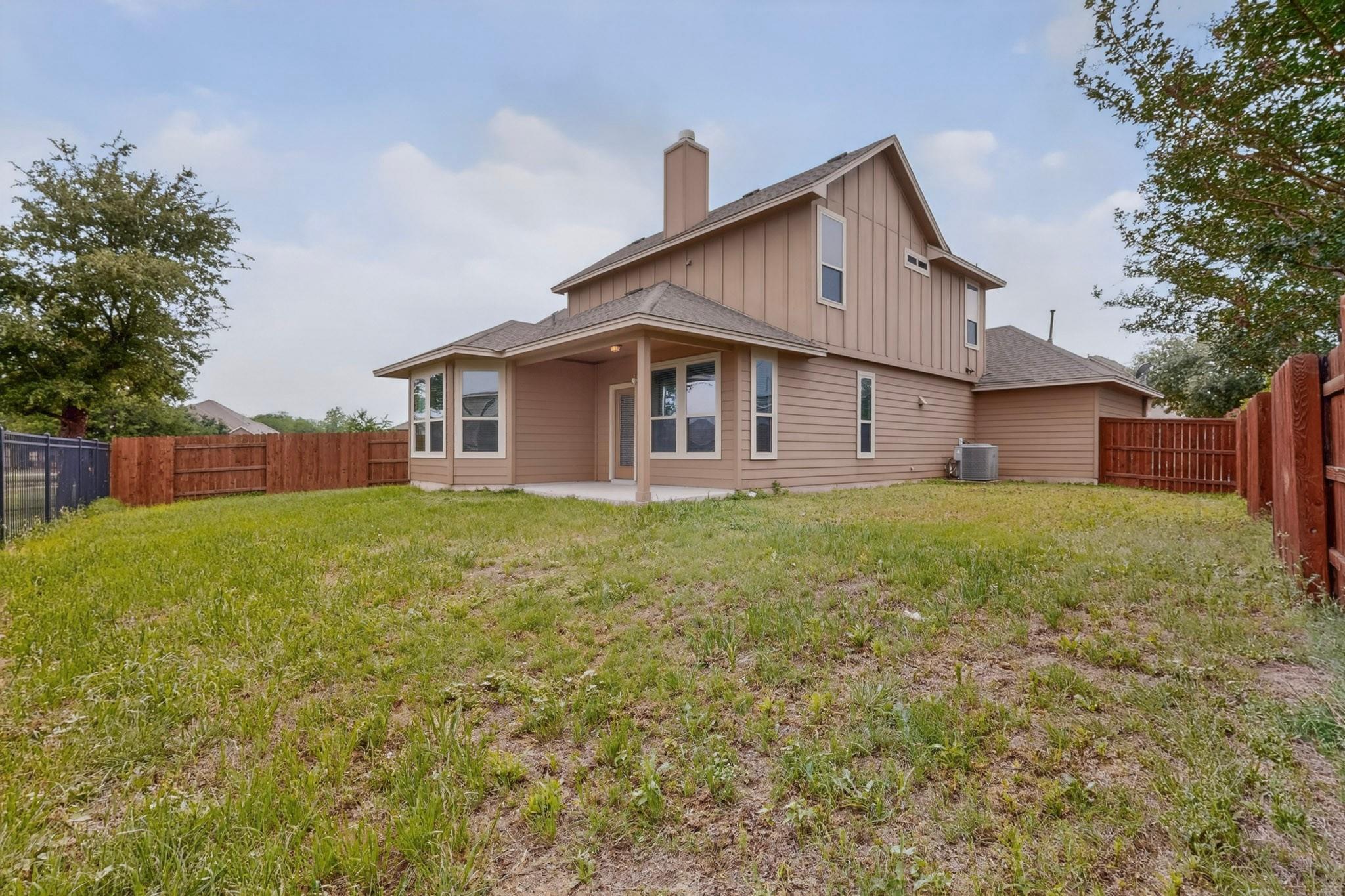 5417 Kara Dr, Austin, TX 78744