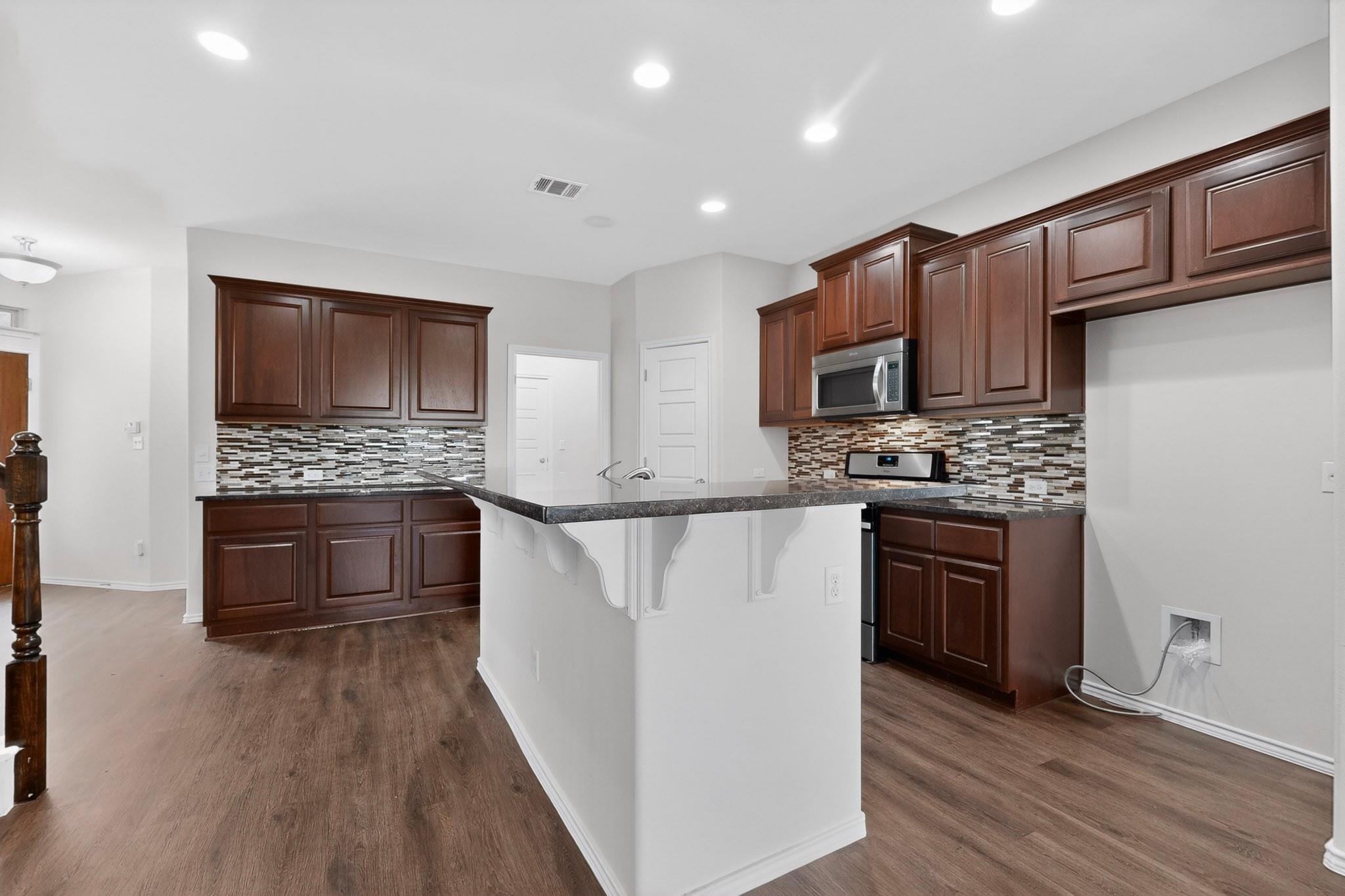 5417 Kara Dr, Austin, TX 78744