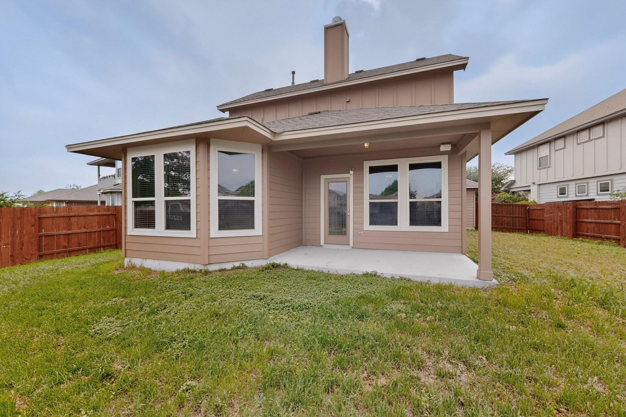 5417 Kara Dr, Austin, TX 78744