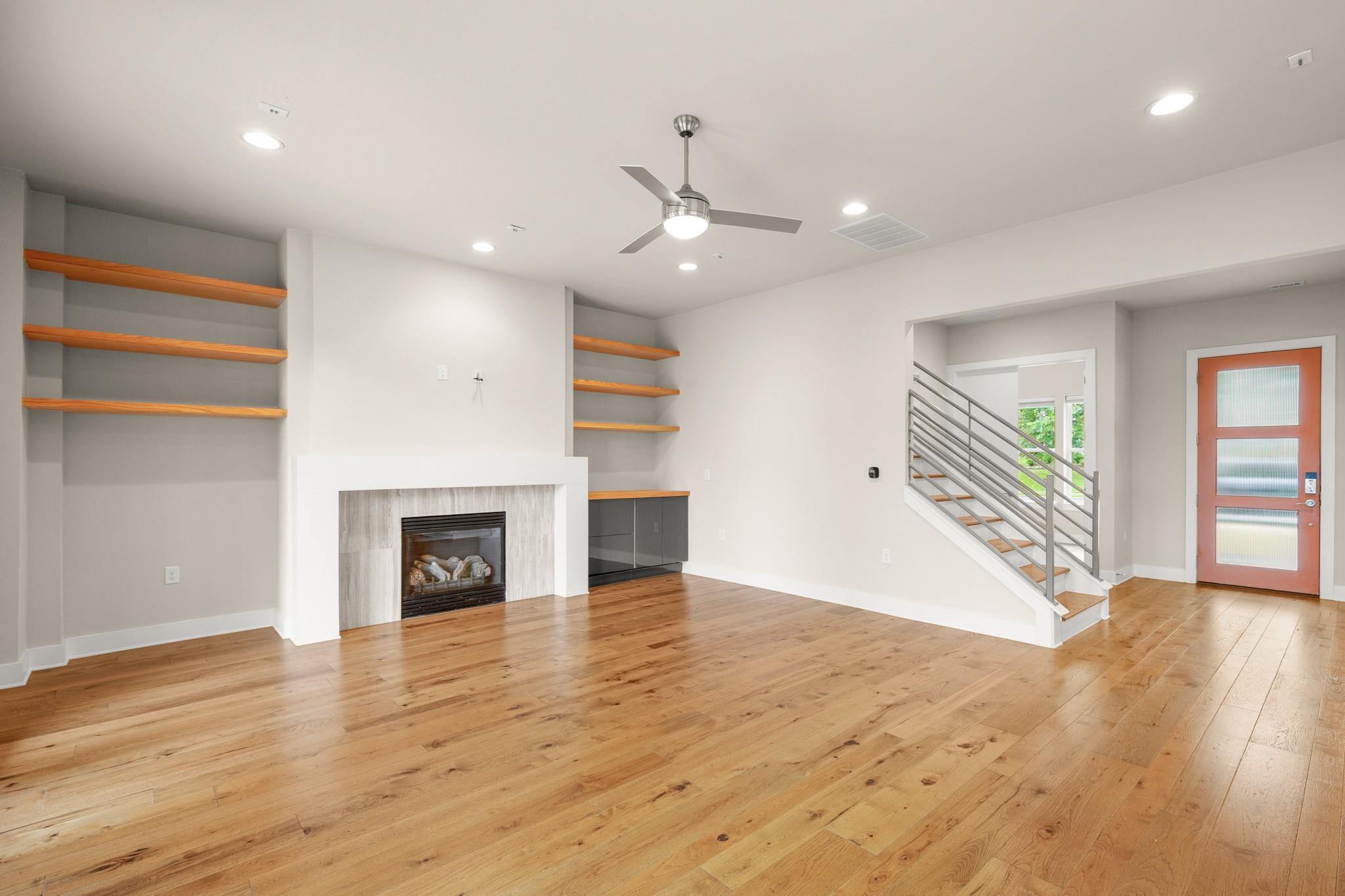 6020 Seville Dr, Austin, TX 78724