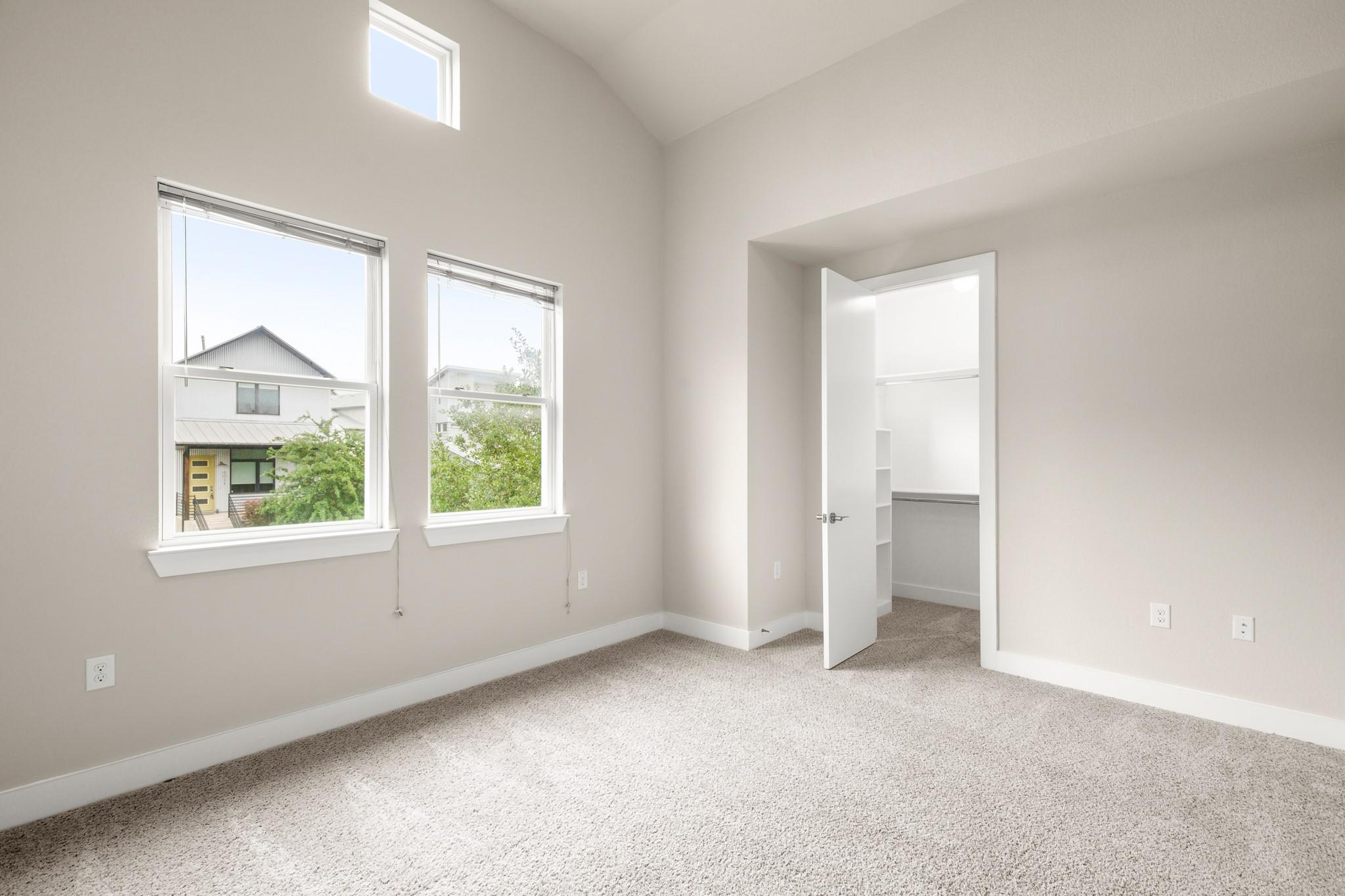 6020 Seville Dr, Austin, TX 78724