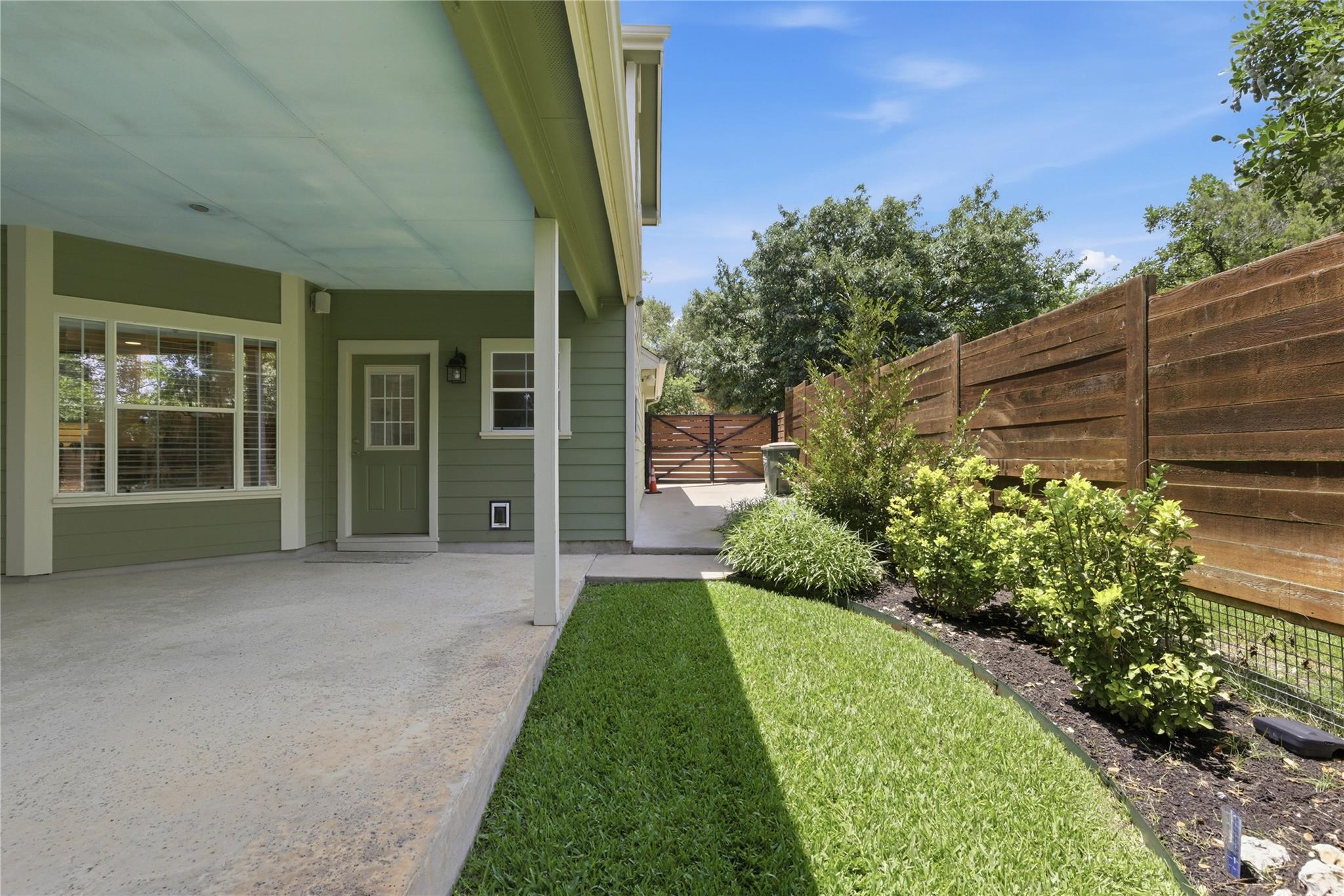 1204 ORLANDO Rd, Austin, TX 78733