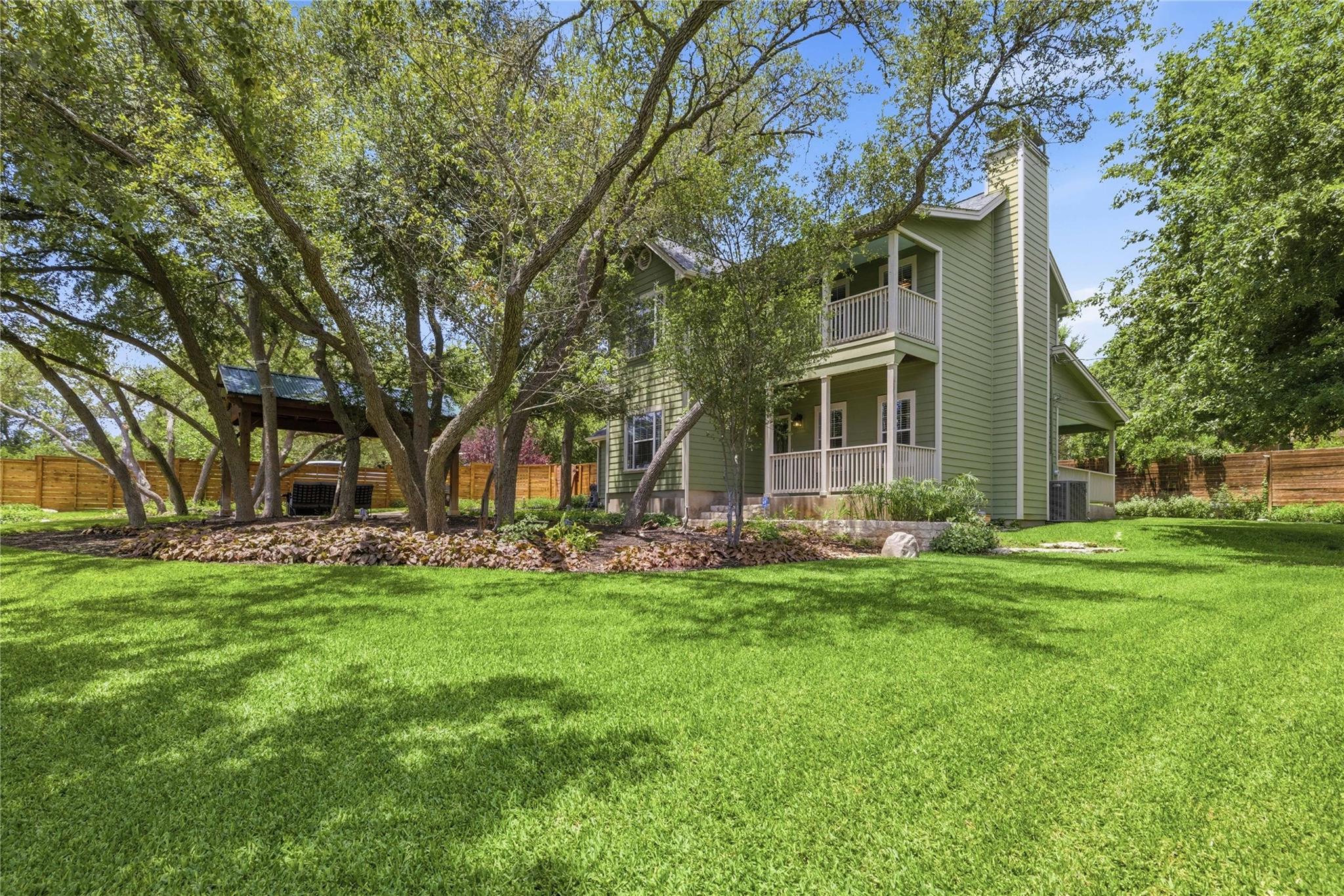 1204 ORLANDO Rd, Austin, TX 78733