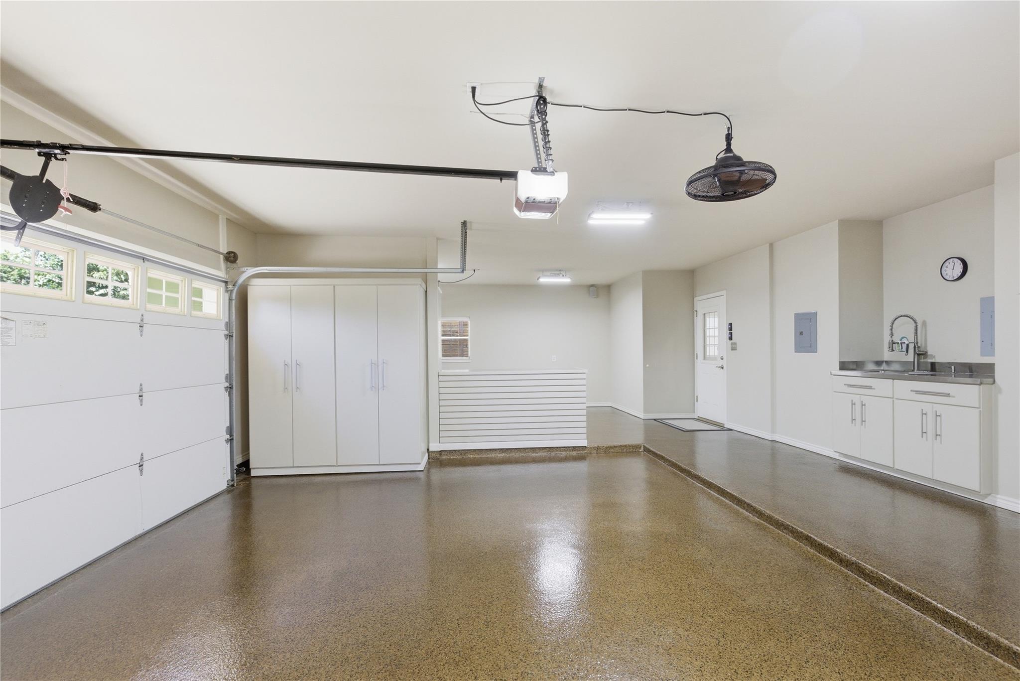 1204 ORLANDO Rd, Austin, TX 78733