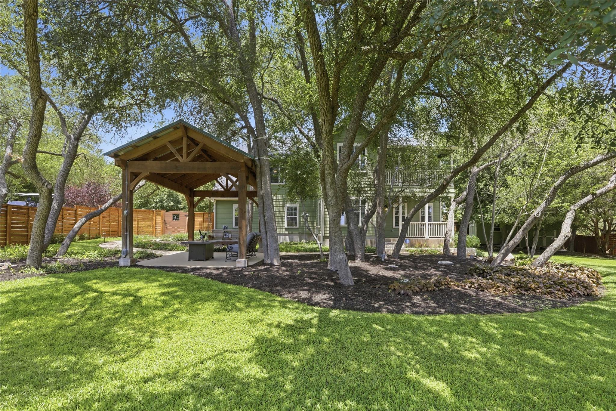 1204 ORLANDO Rd, Austin, TX 78733