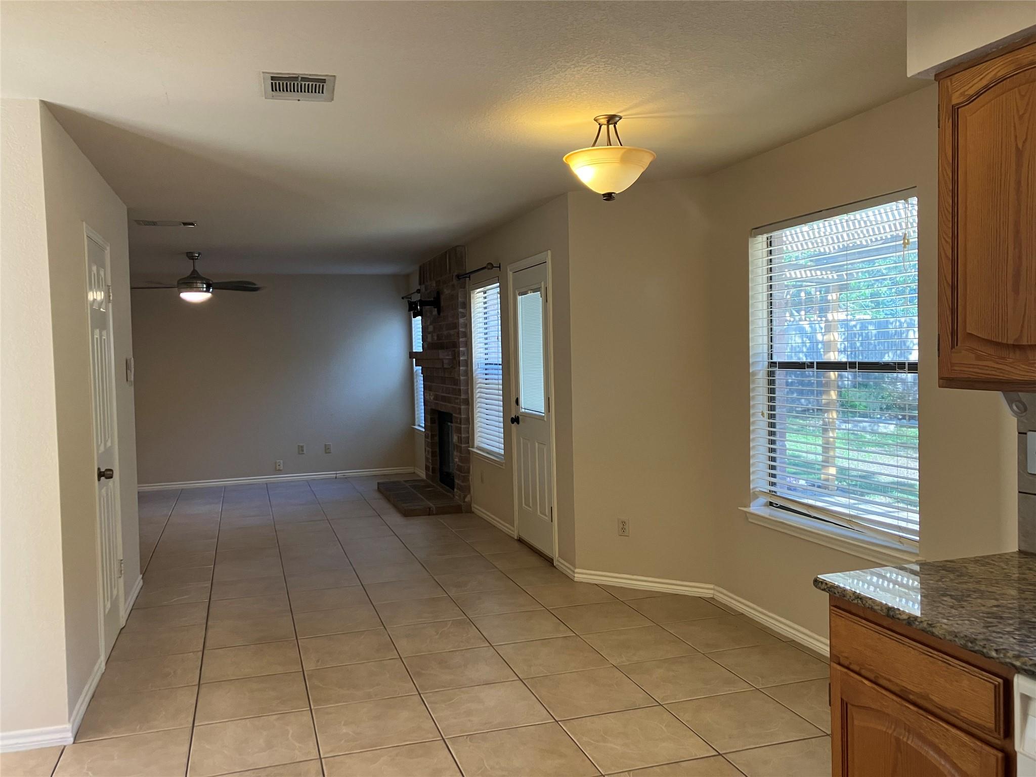 7409 Potters Trl, Austin, TX 78729