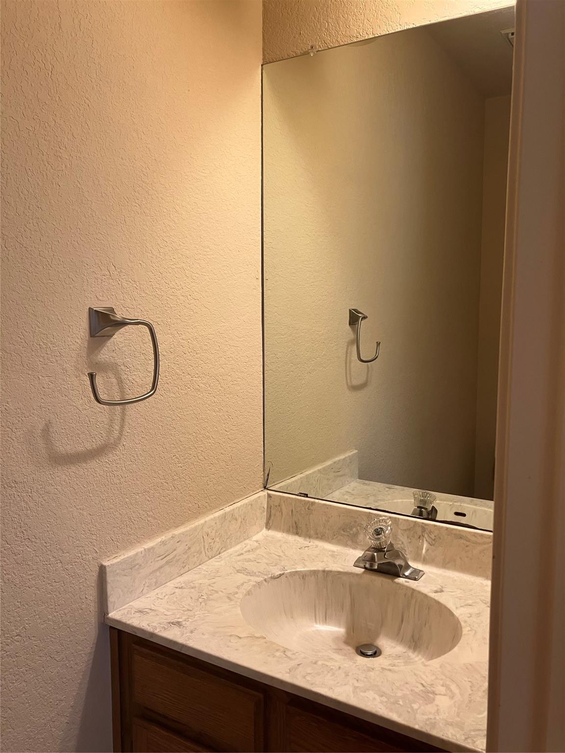 7409 Potters Trl, Austin, TX 78729
