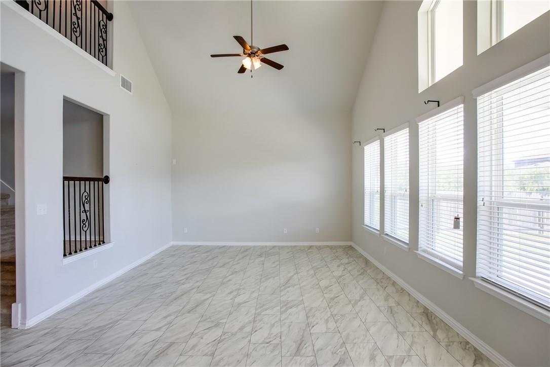 8049 Arezzo Dr, Round Rock, TX 78665