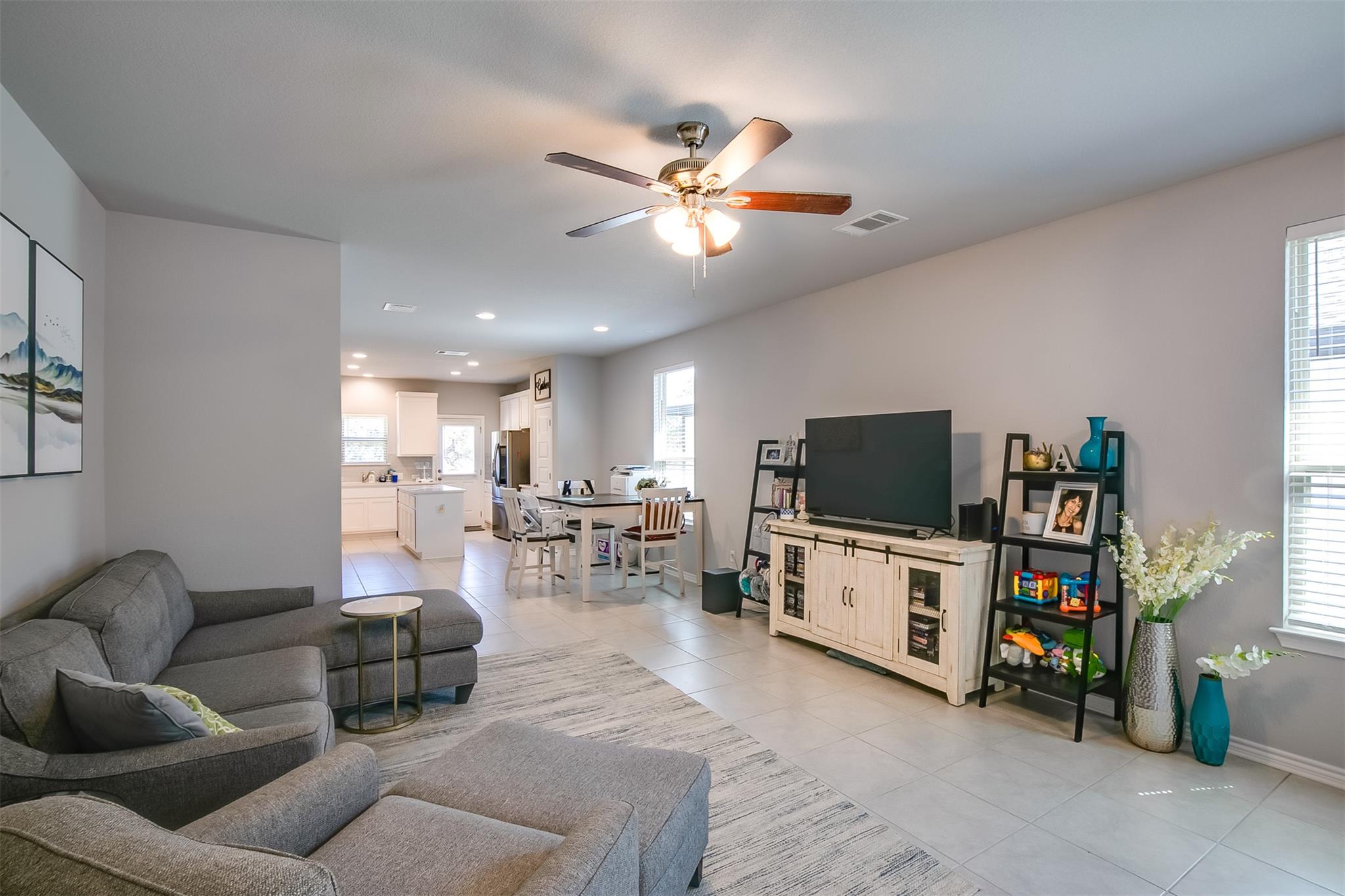257 Syrah Ct, Leander, TX 78641